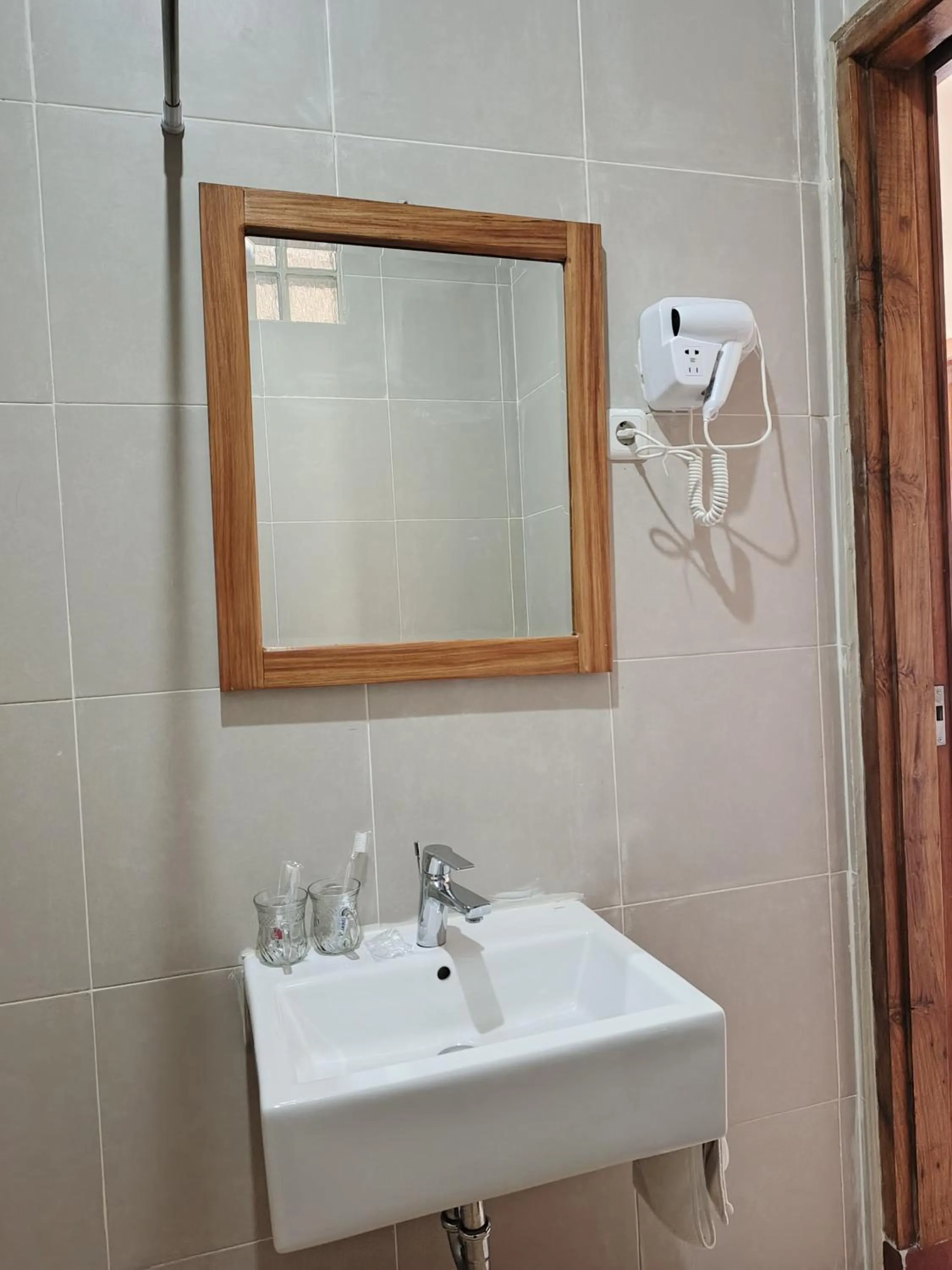 Spring Hill Hotel Ruteng