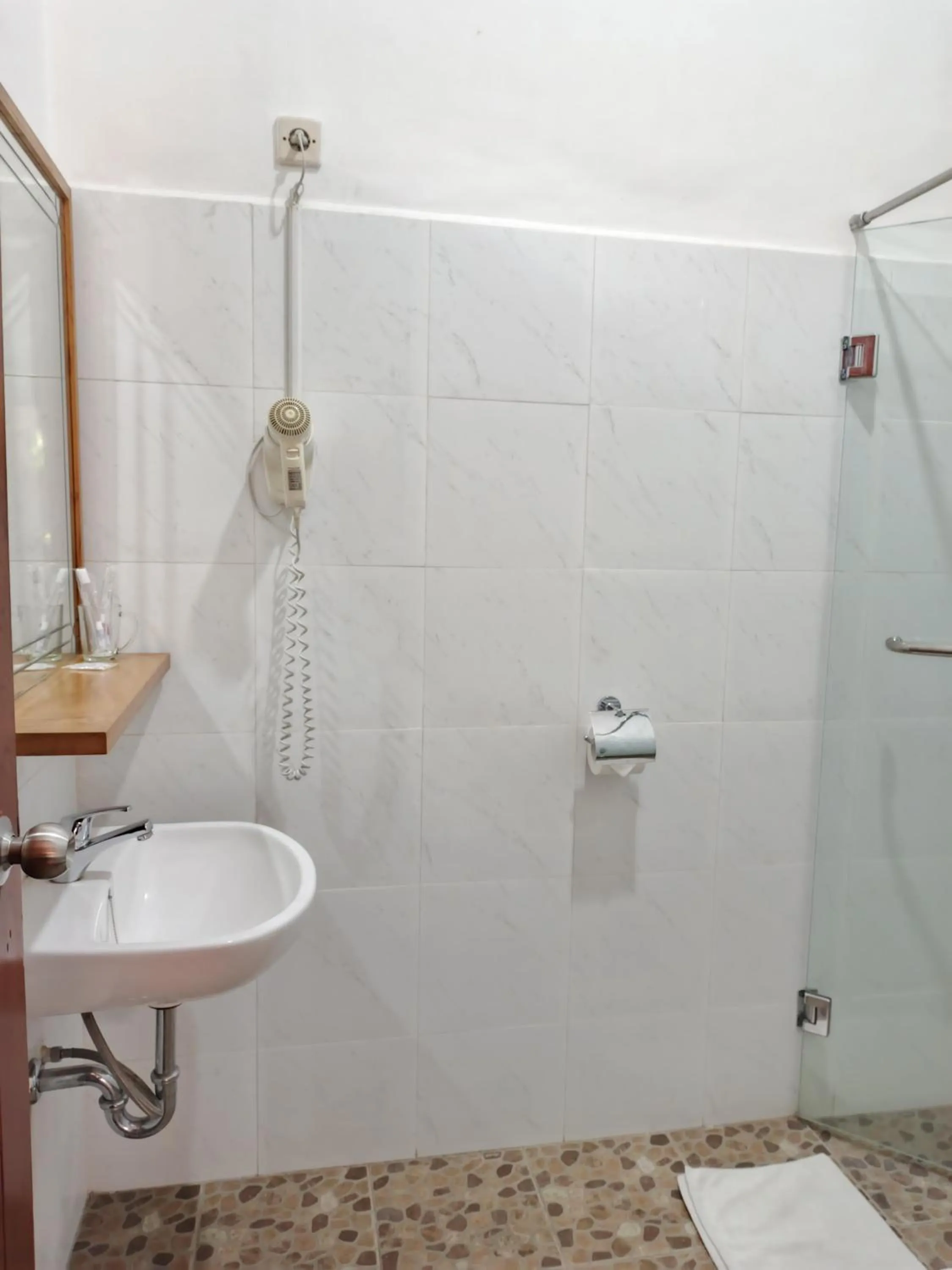 Spring Hill Hotel Ruteng