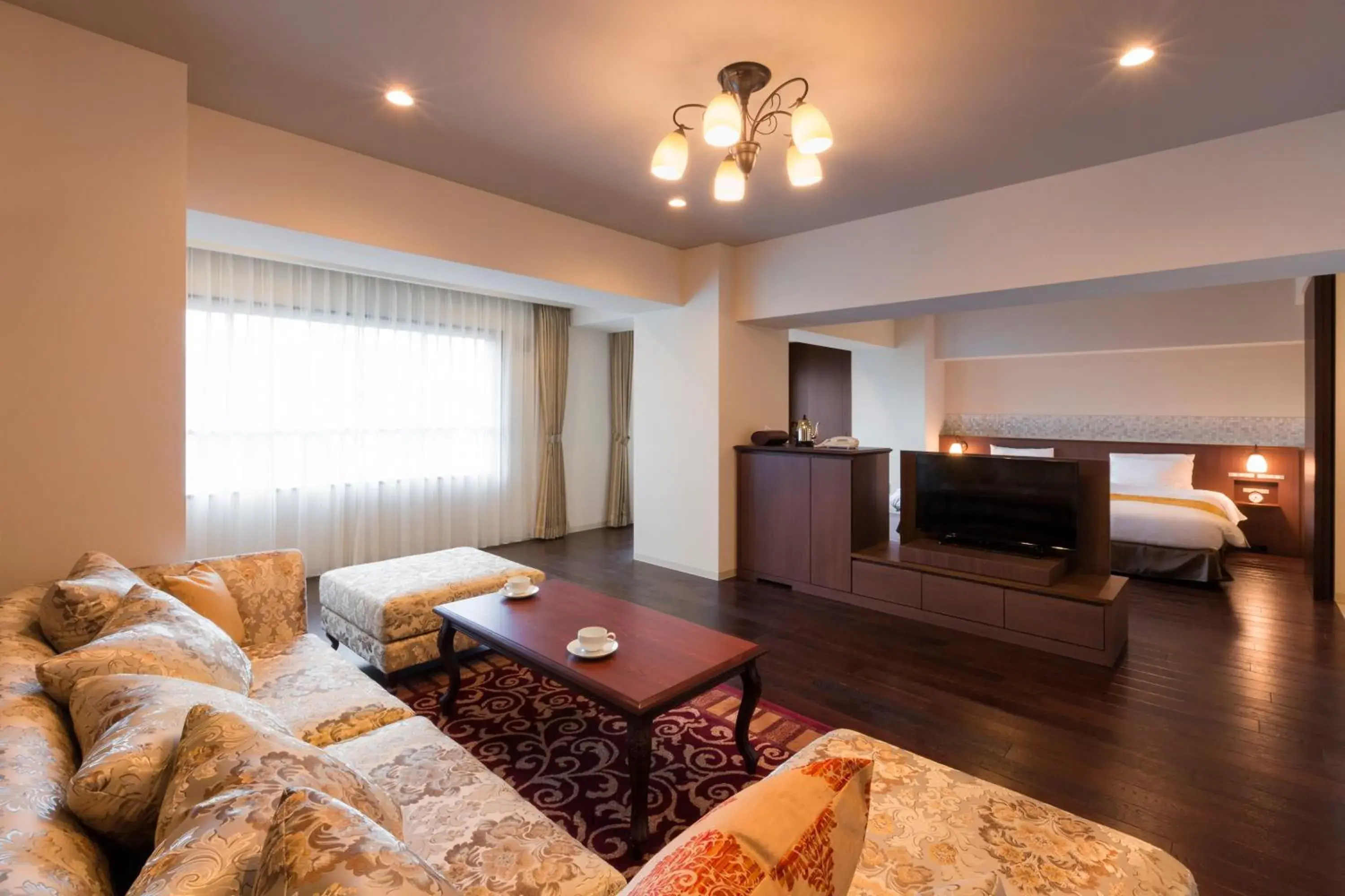 Photo of the whole room, Bed in HAKODATE Uminokaze Photo of the whole room, Bed in HAKODATE Uminokaze