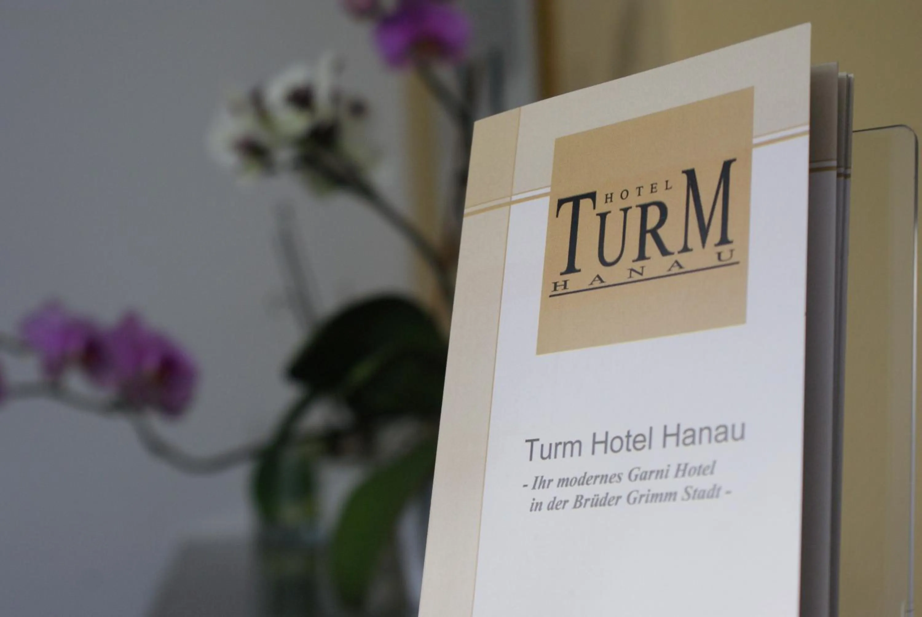 Logo/Certificate/Sign in Turm Hotel Hanau