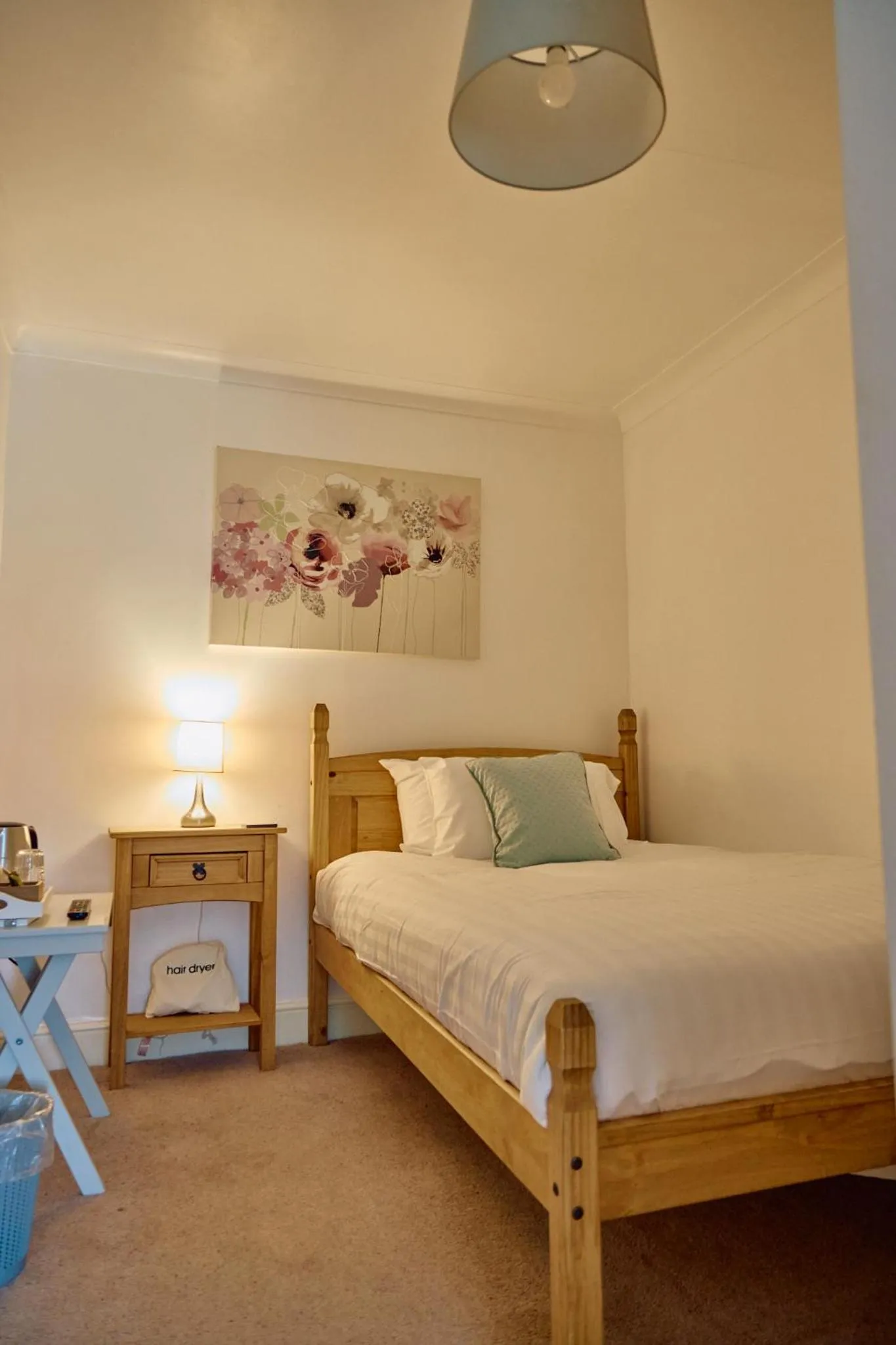 Bedroom, Bed in The Pennine Inn