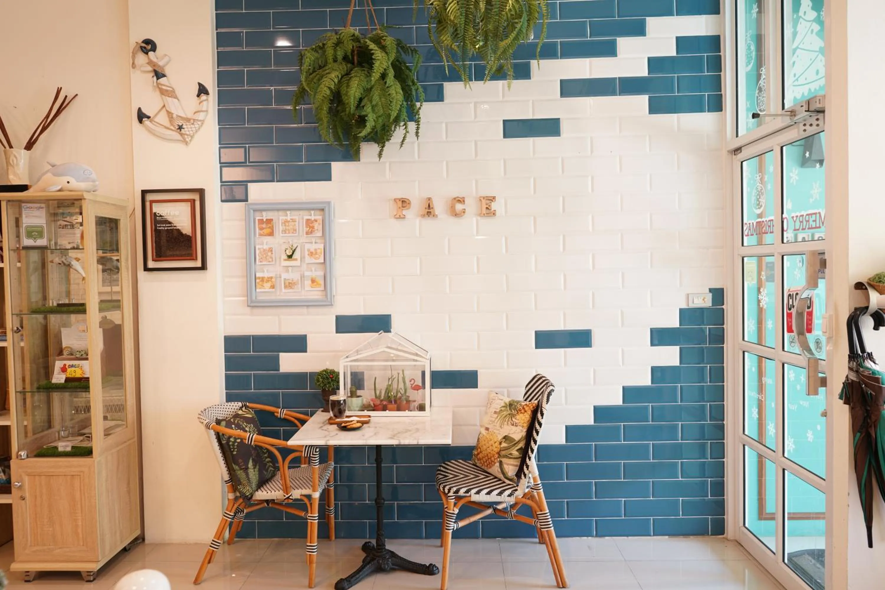 Restaurant/places to eat in Pace Residence Pattaya