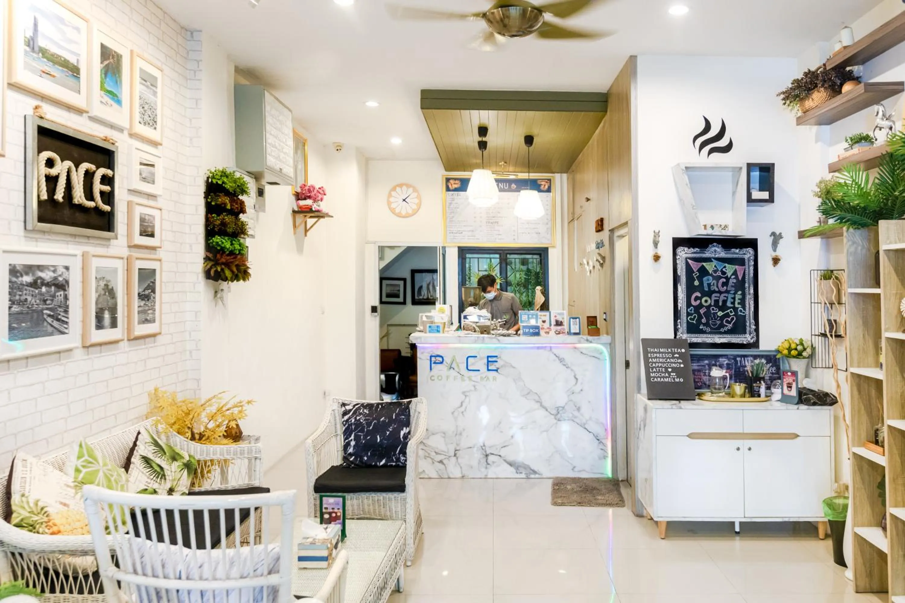 Seating area in Pace Residence Pattaya