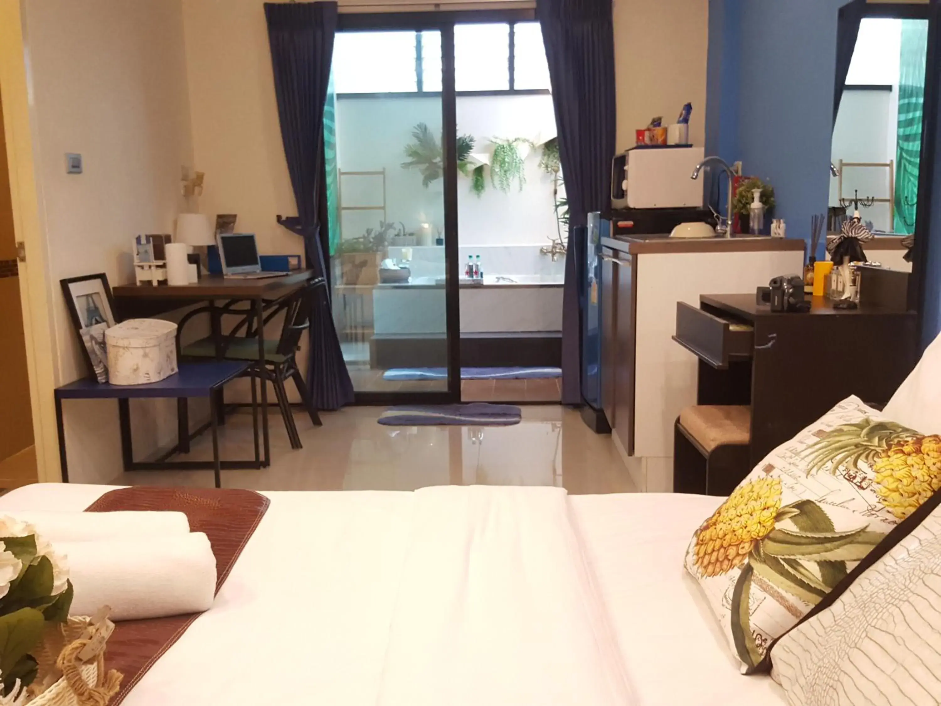 Photo of the whole room, Bed in Pace Residence Pattaya Photo of the whole room, Bed in Pace Residence Pattaya