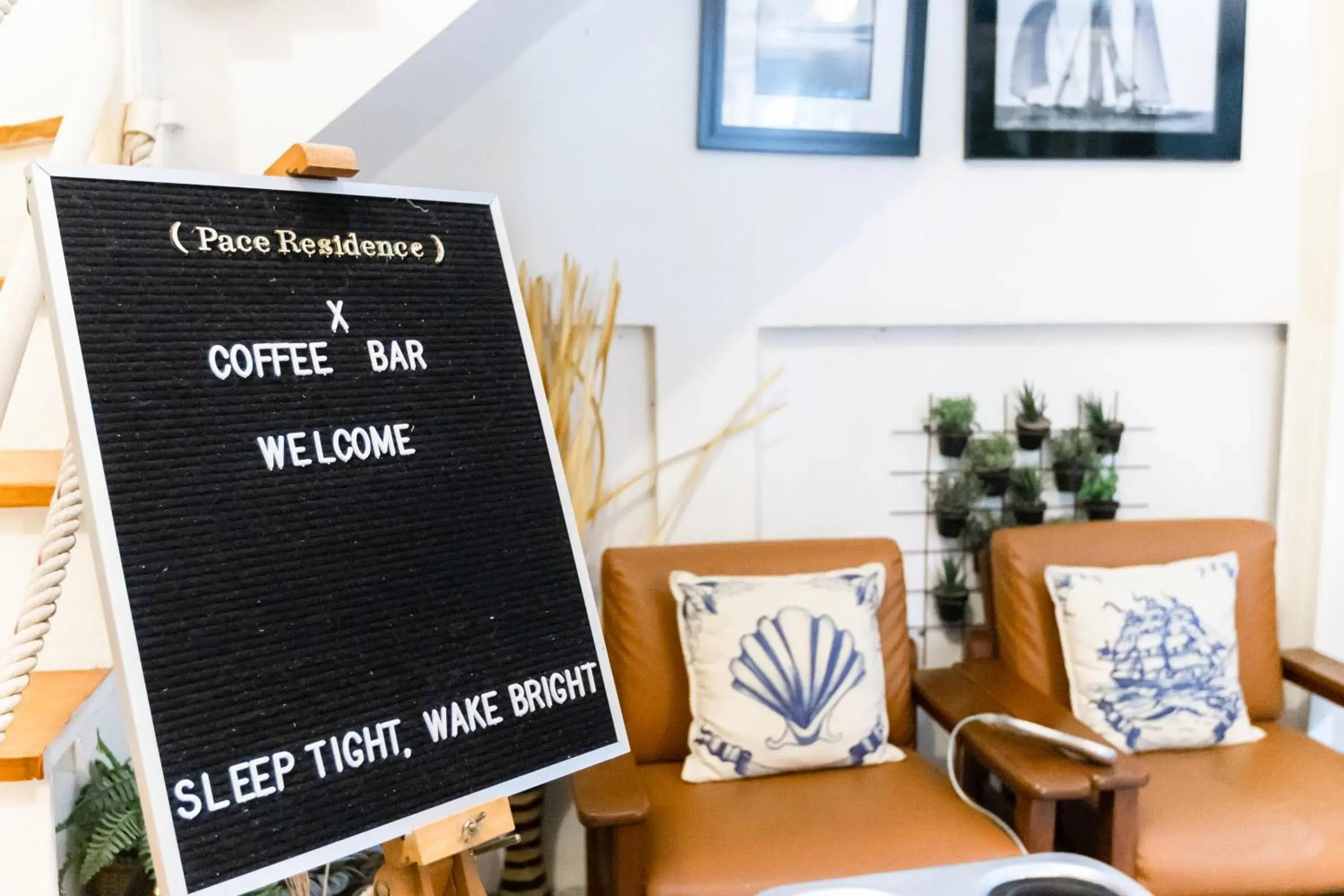 Property building in Pace Residence Pattaya Property building in Pace Residence Pattaya