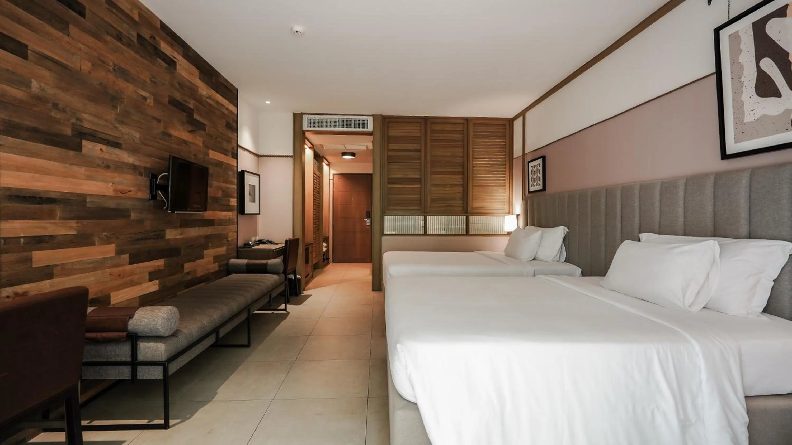 Bedroom, Bed in Sugar Marina Hotel CLIFFHANGER Aonang