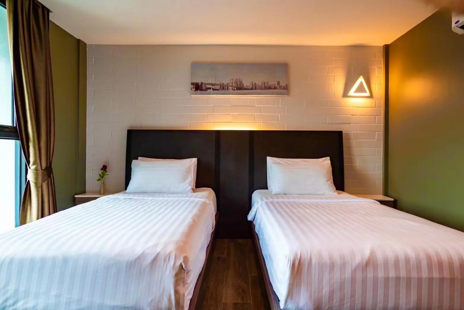 Bed in BB House Khlongtan บีบีเฮ้าส์ คลองตัน