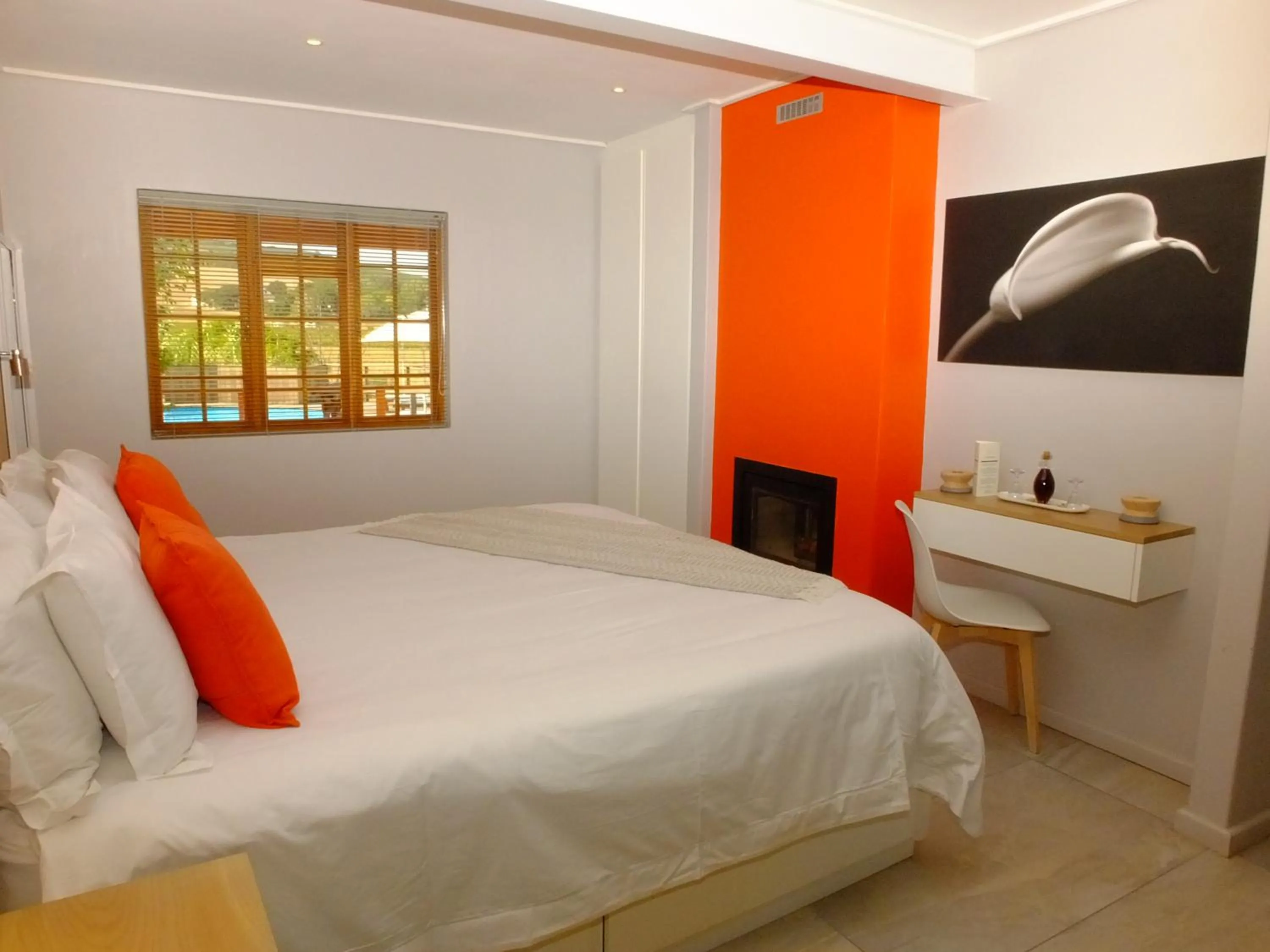 Decorative detail, Bed in Lauradale Accommodation