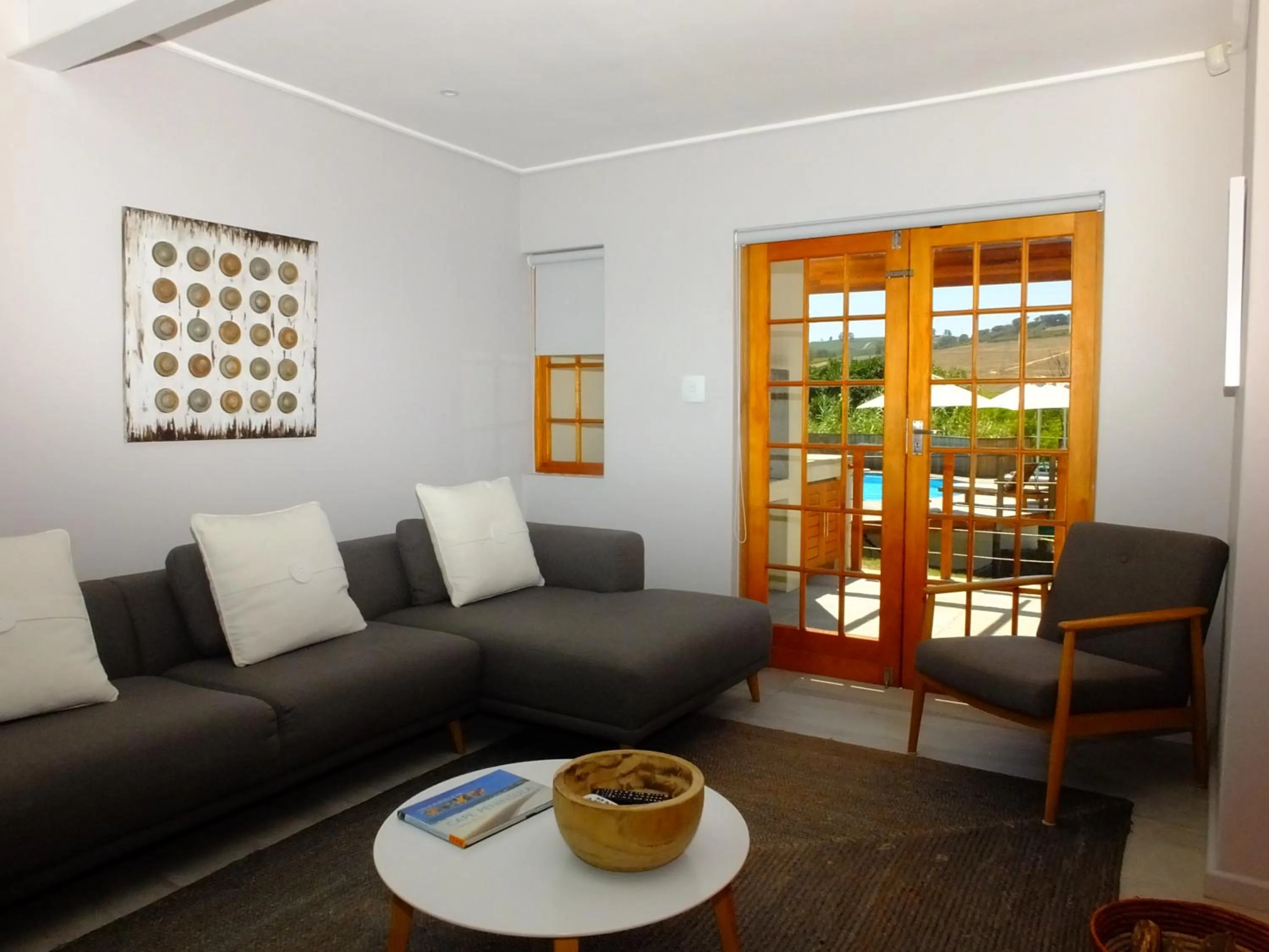 Living room in Lauradale Accommodation