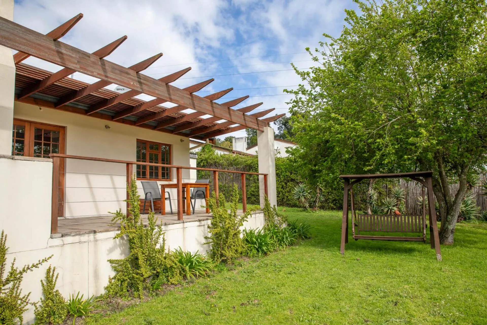 Property building in Lauradale Accommodation