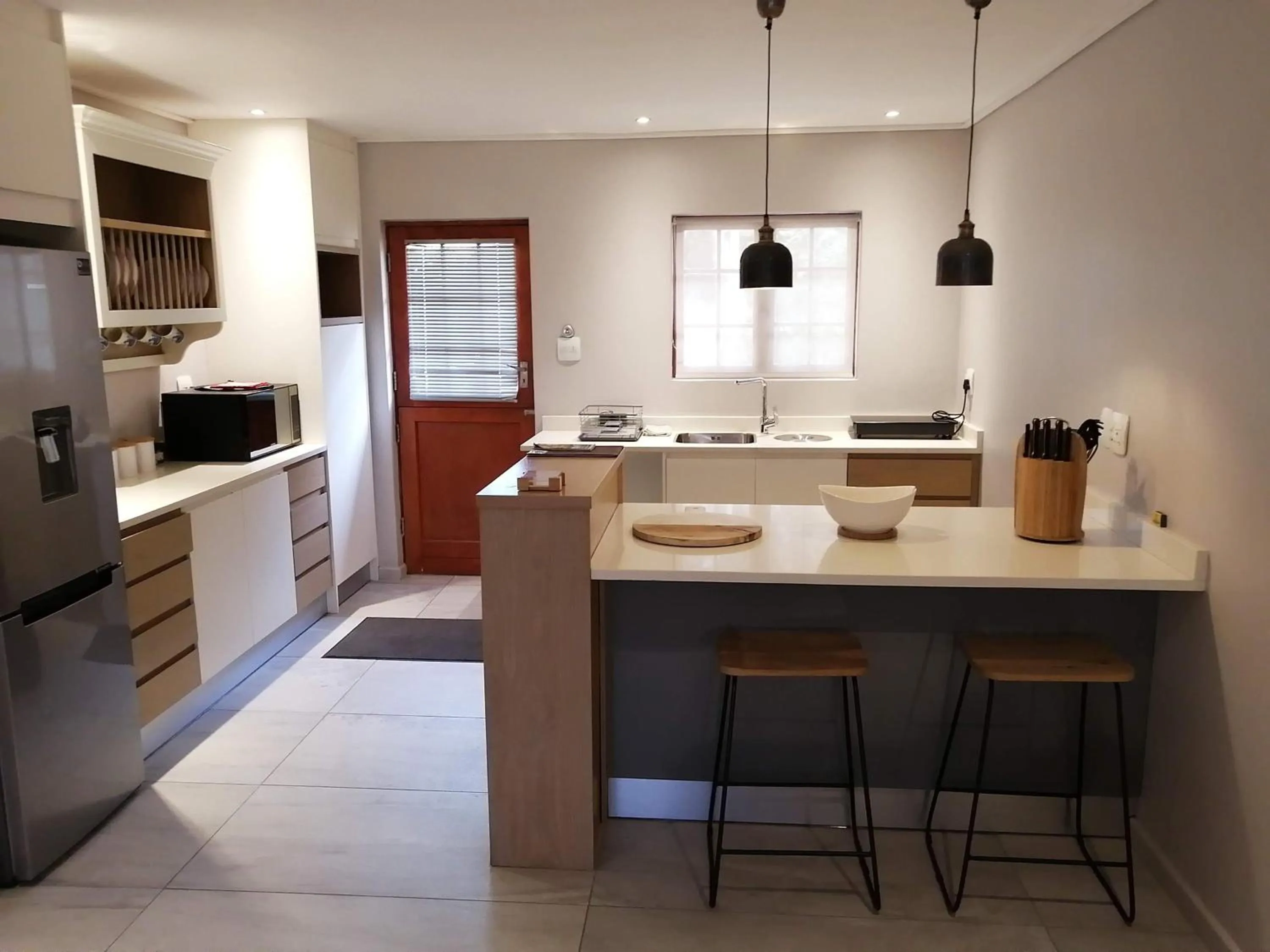 Kitchen or kitchenette in Lauradale Accommodation