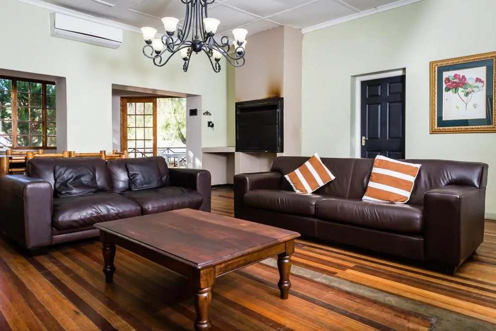 Living room in Okiep Country Hotel