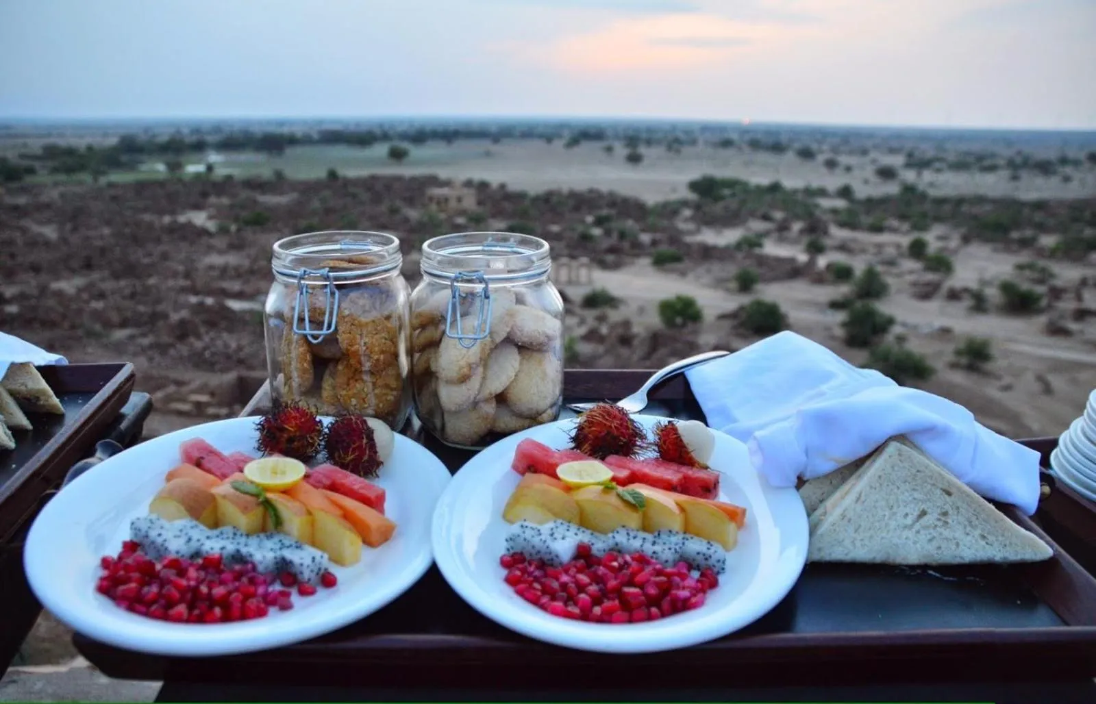 Restaurant/places to eat in Heritage Juma Resort with swimming pool