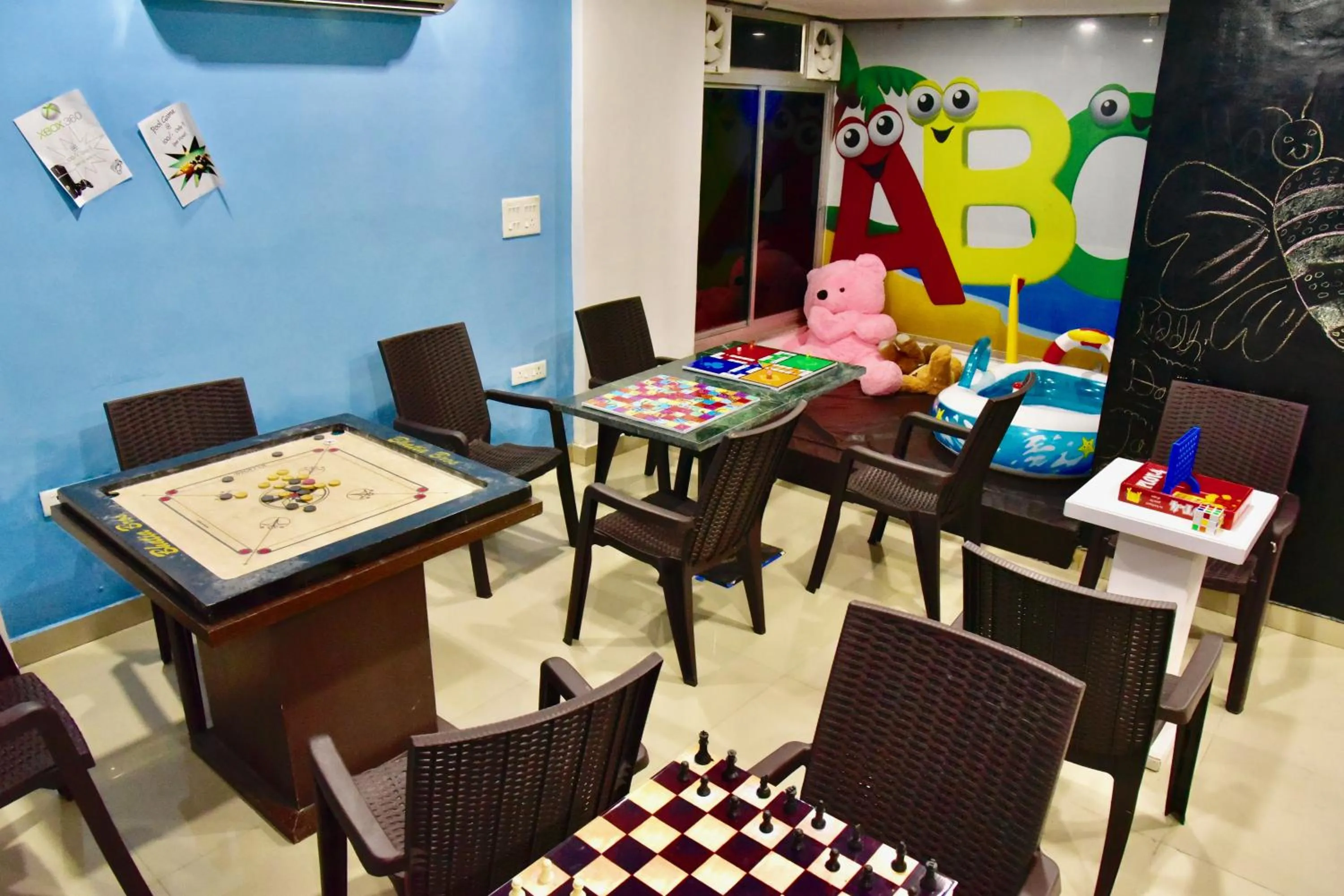 Billiard in Kadamb Spritual stay