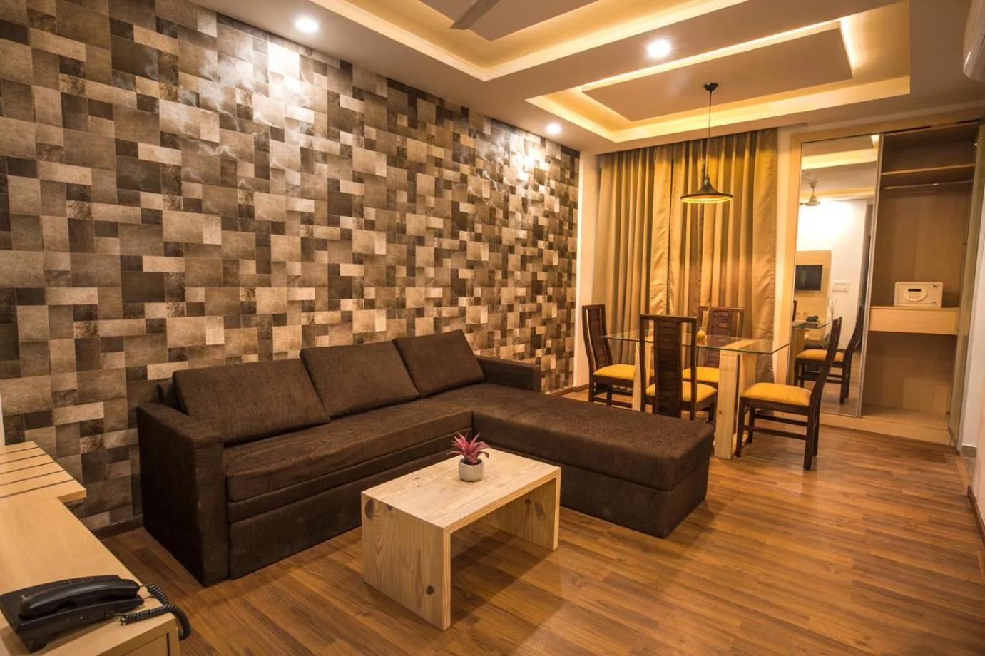 Photo of the whole room in Kadamb Spritual stay