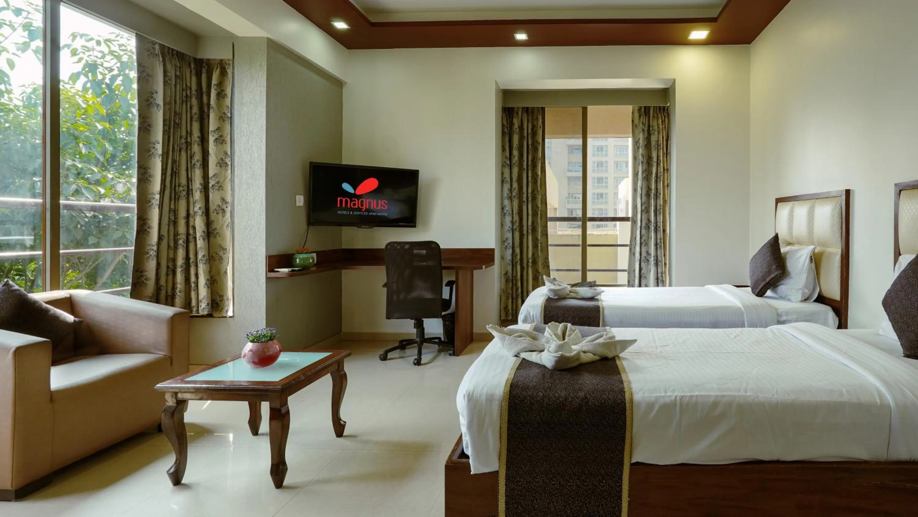 Bed in Magnus Vosiv Suites Kalyani Nagar