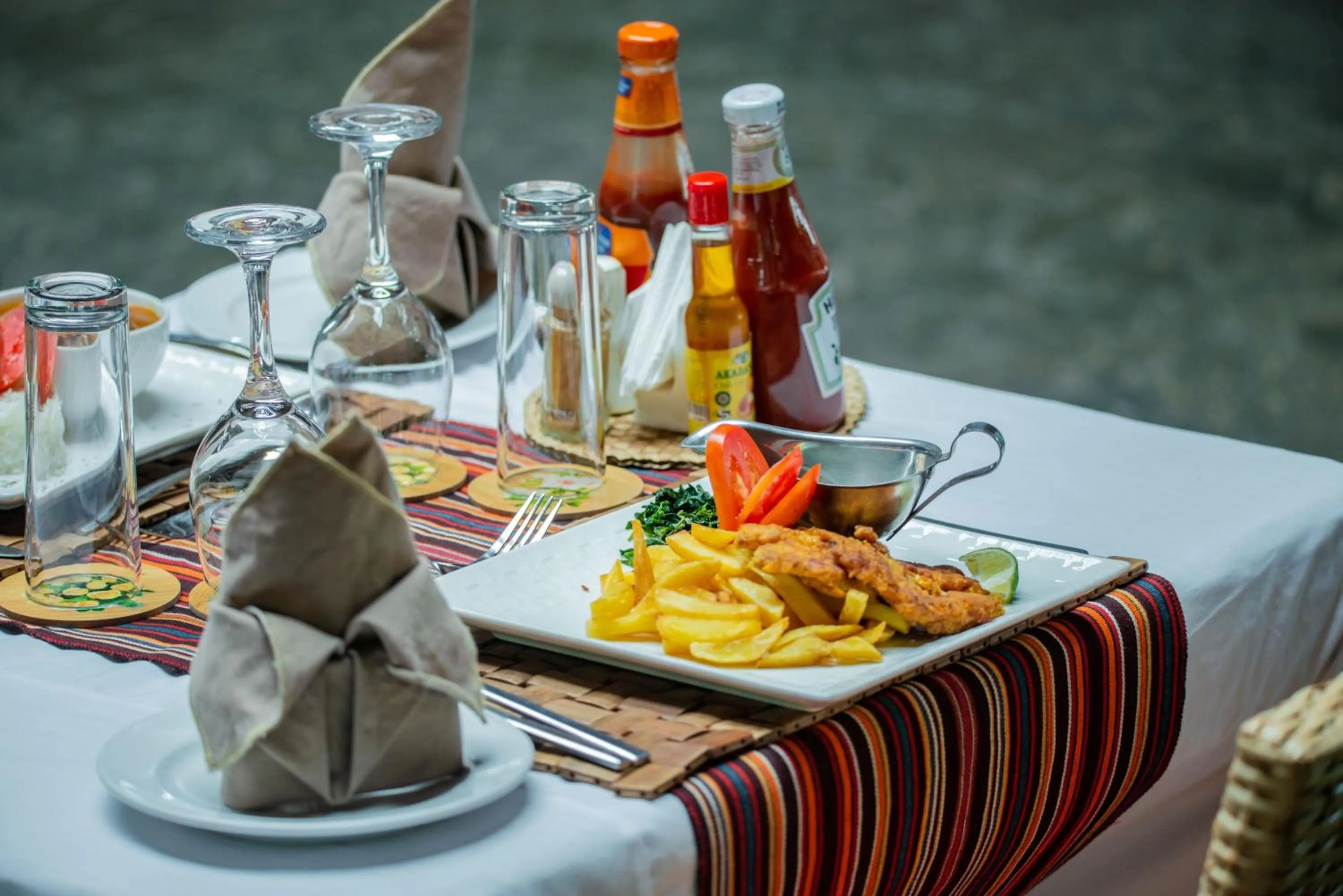 Restaurant/places to eat in Buffalo Safari Lodge