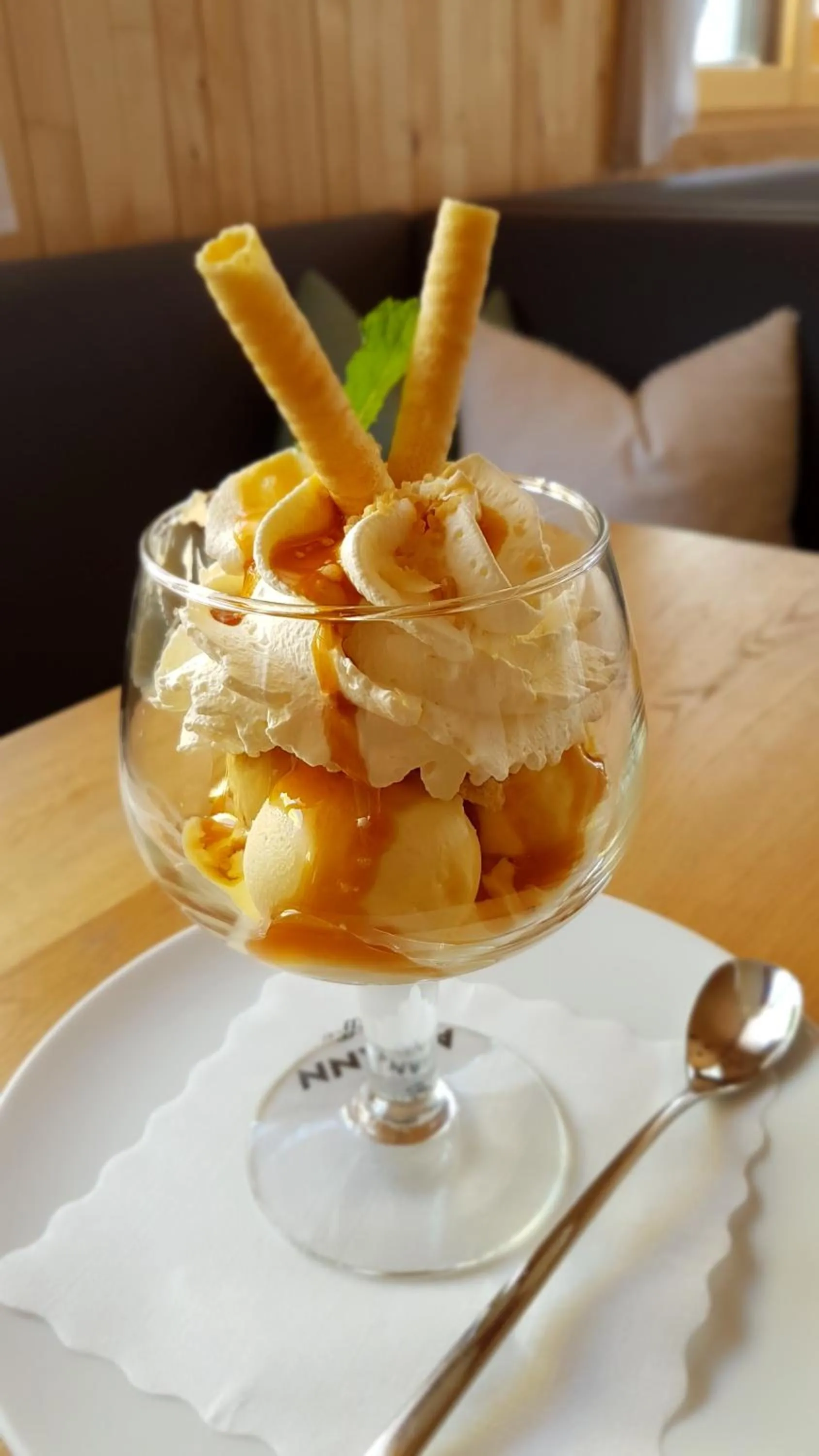 Restaurant/places to eat in Hotel Gretina