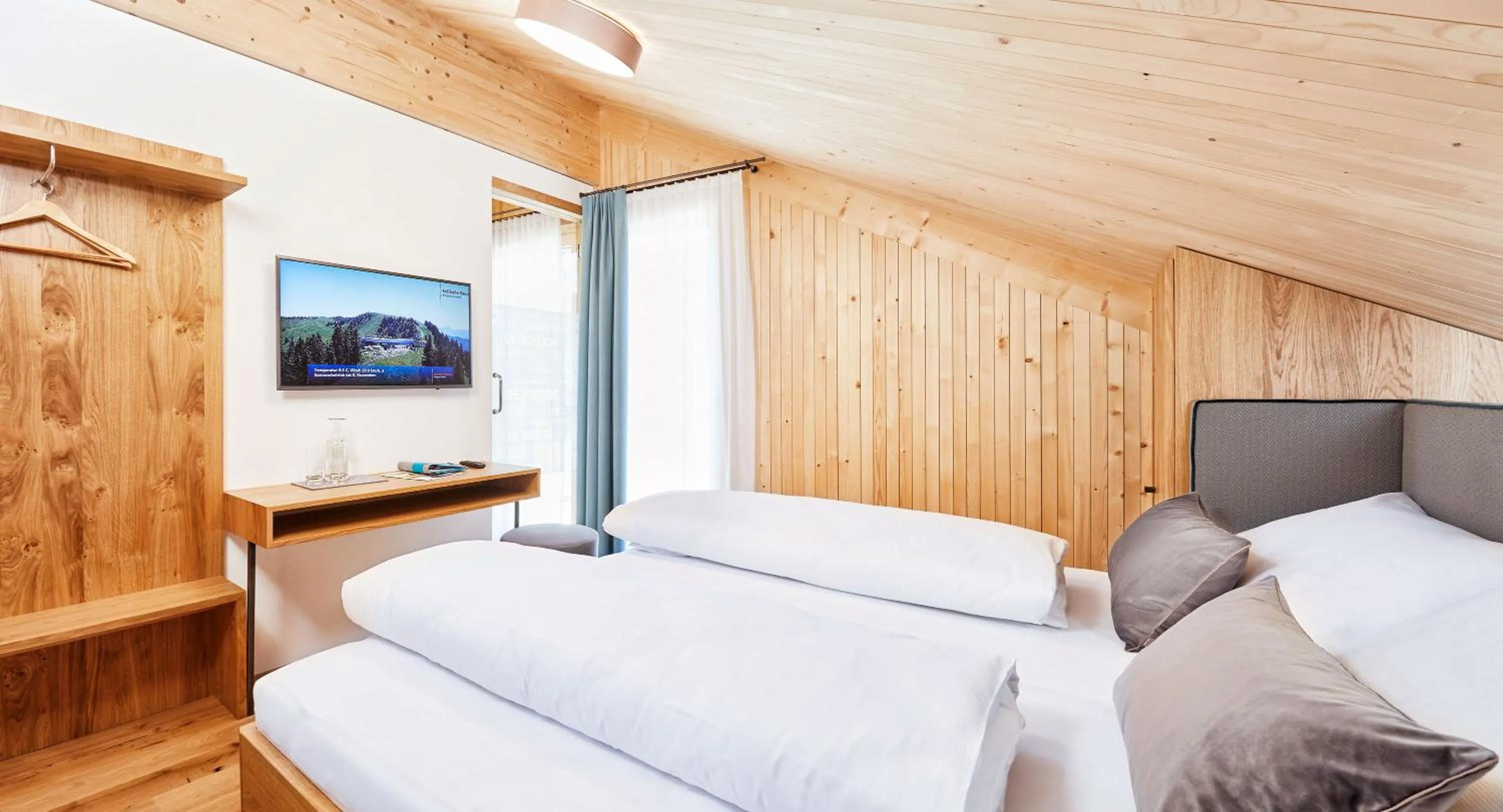 Photo of the whole room, Bed in Hotel Gretina