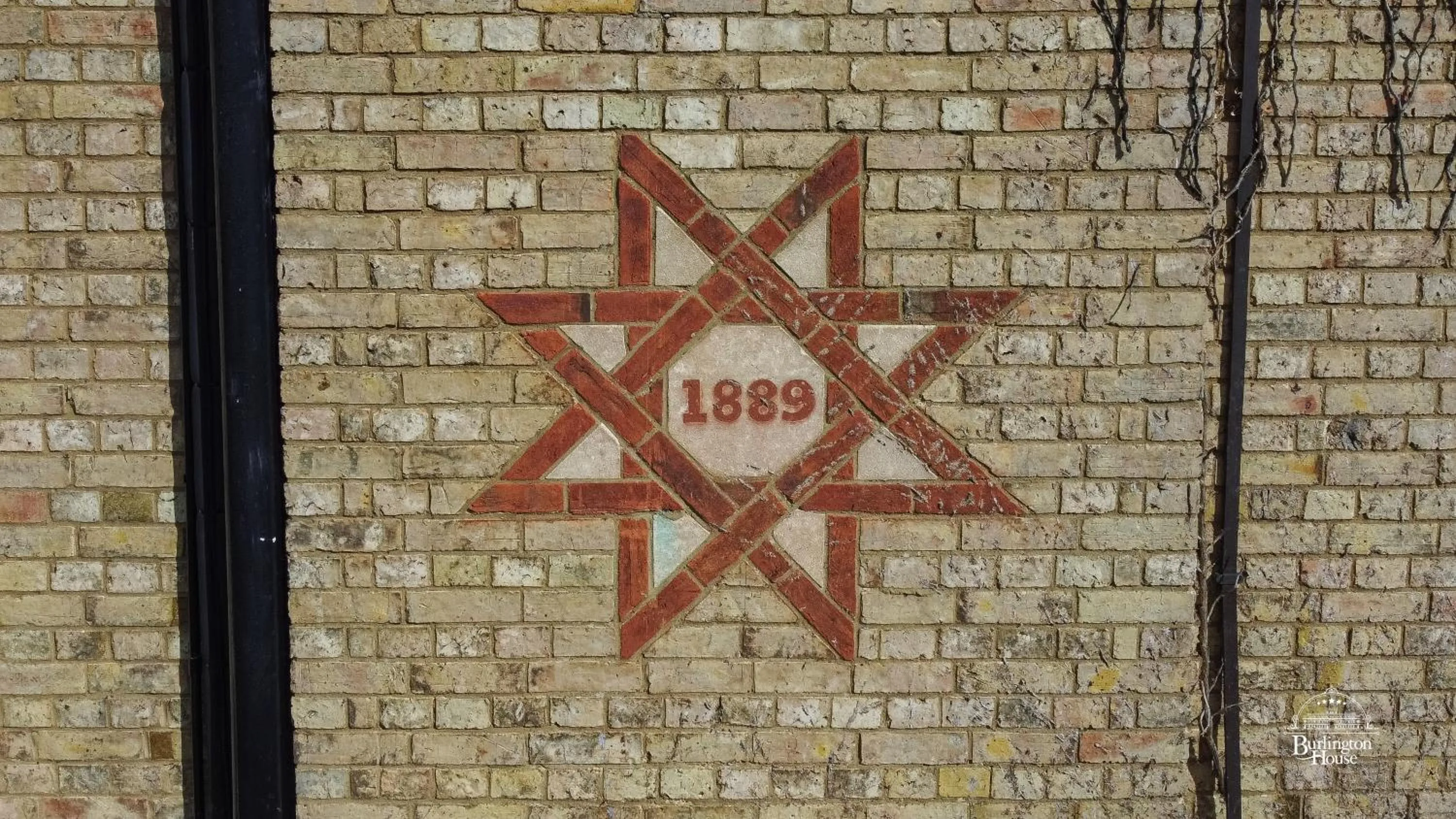 Property building in Burlington House Boutique