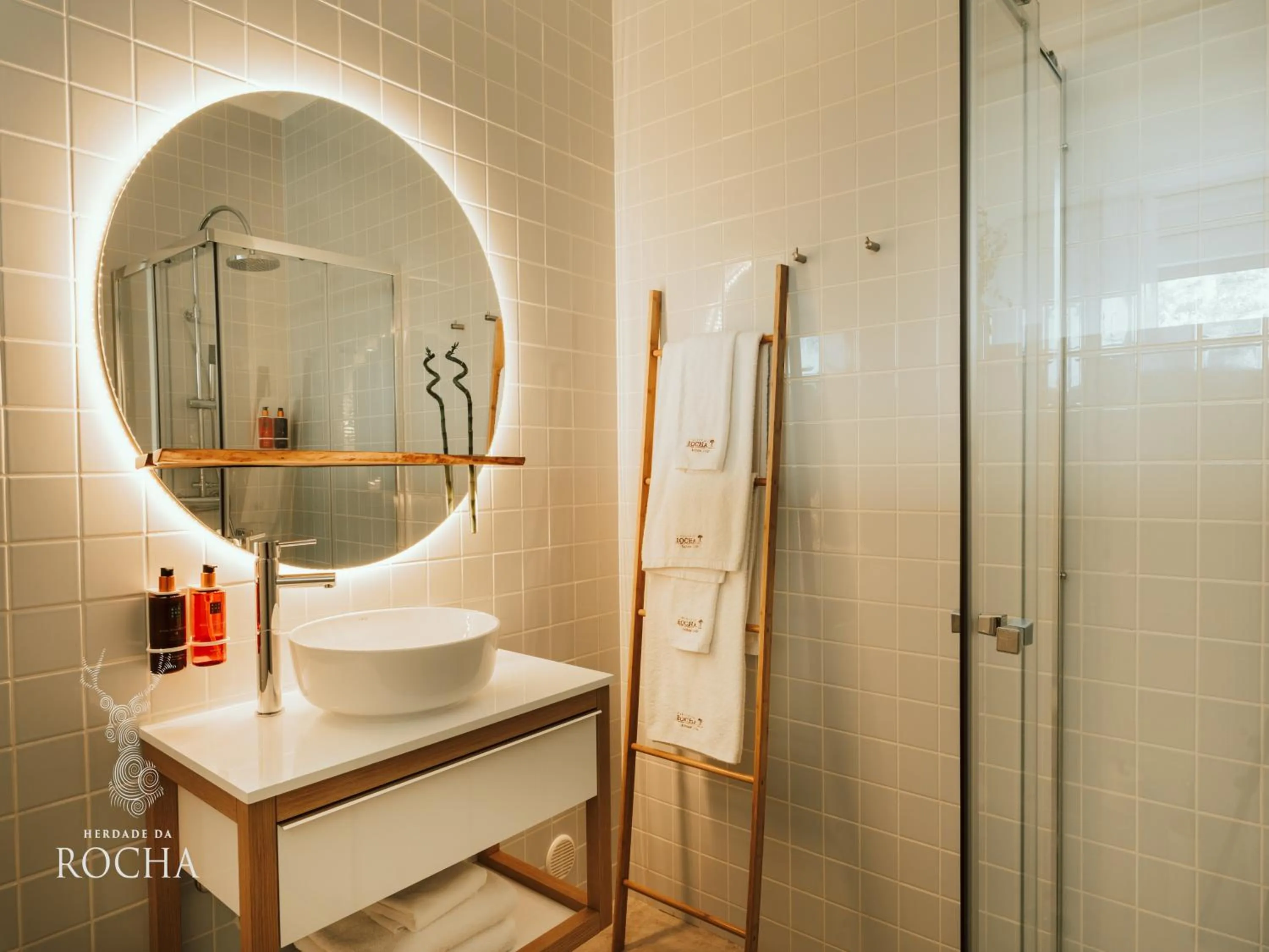Bathroom in Herdade da Rocha - Boutique Lodge