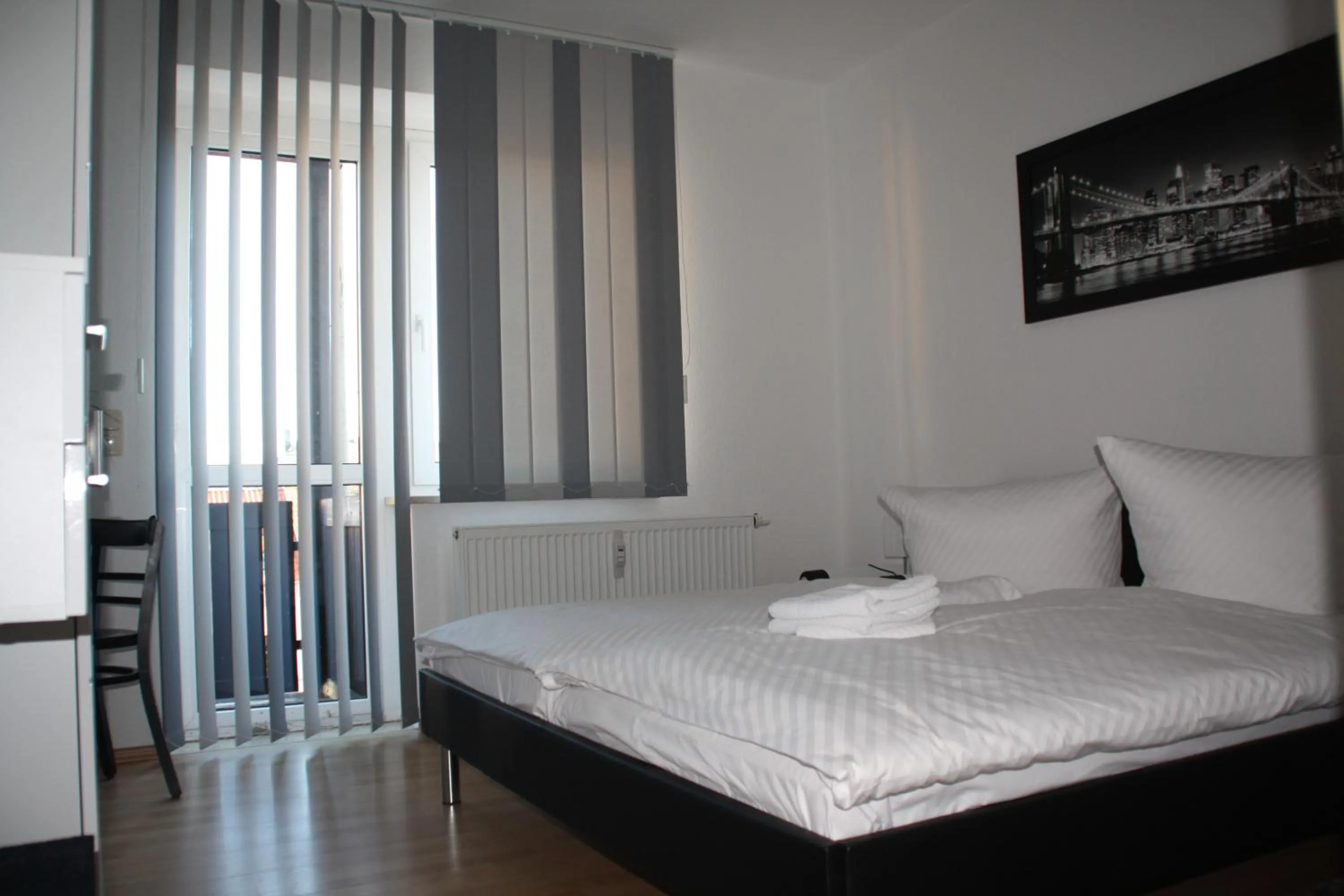 Decorative detail, Bed in City-Hotel