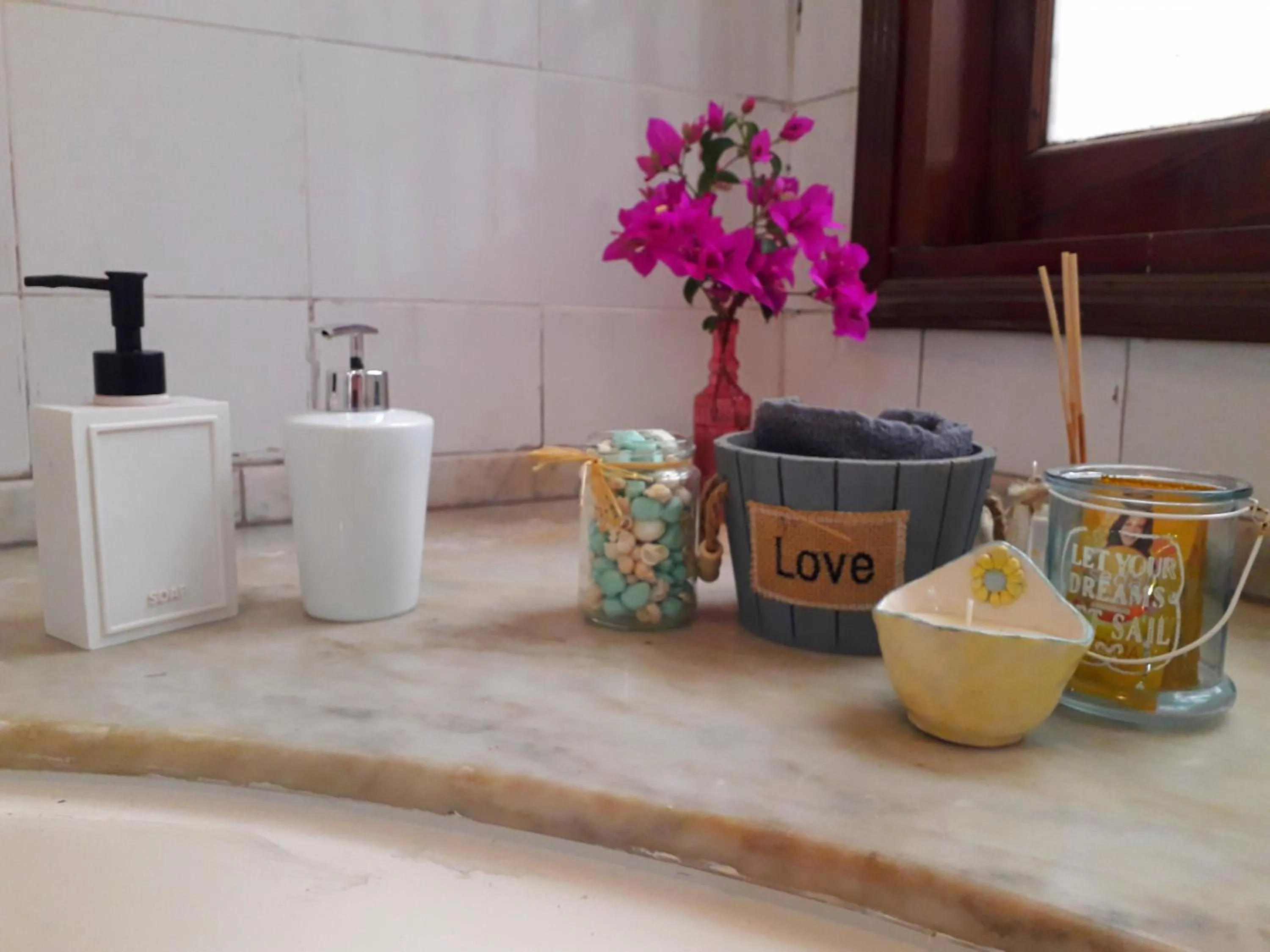 Bathroom in Tanino Guest House