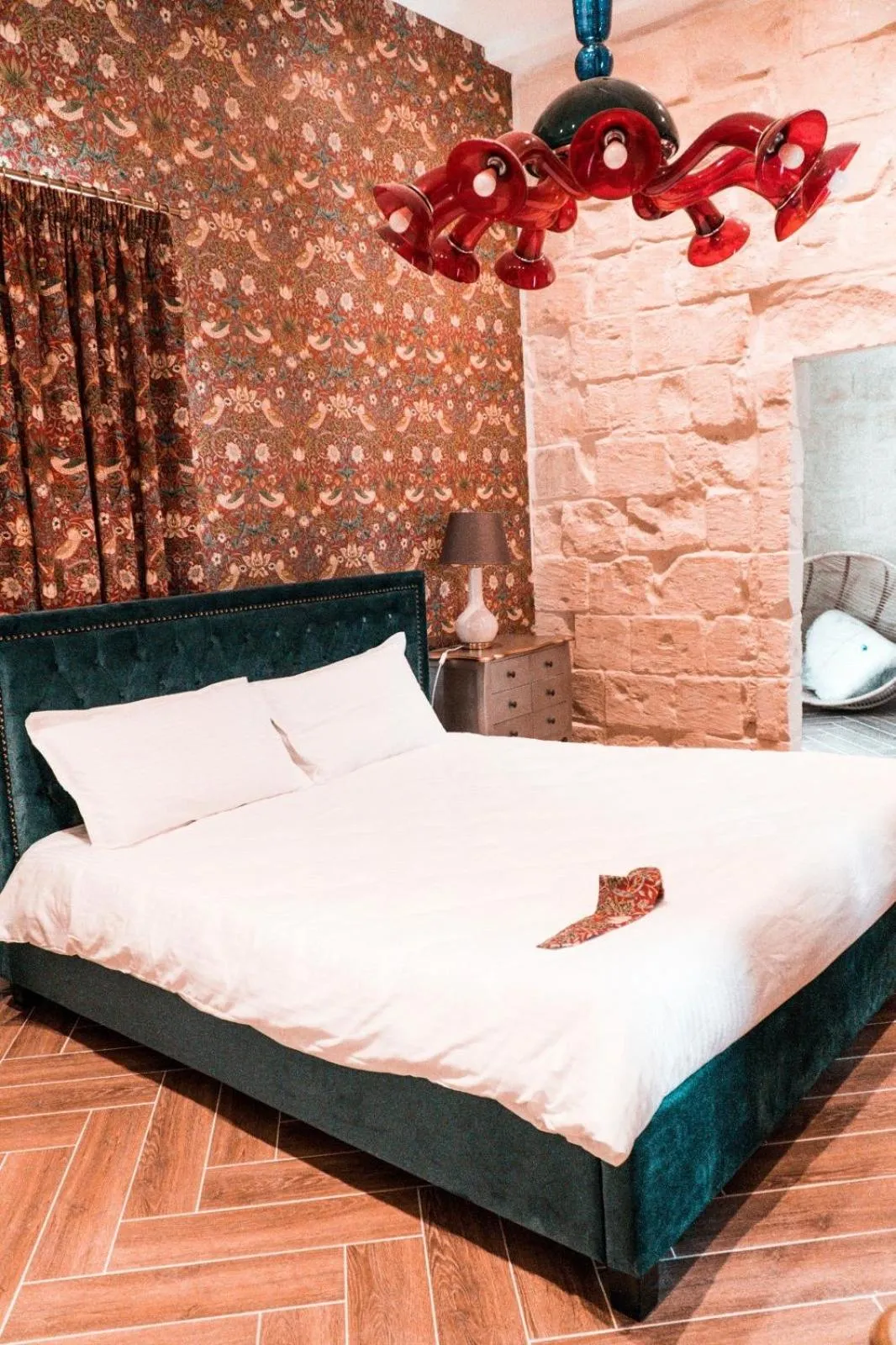 Photo of the whole room, Bed in The Red Farm Relais & Spa