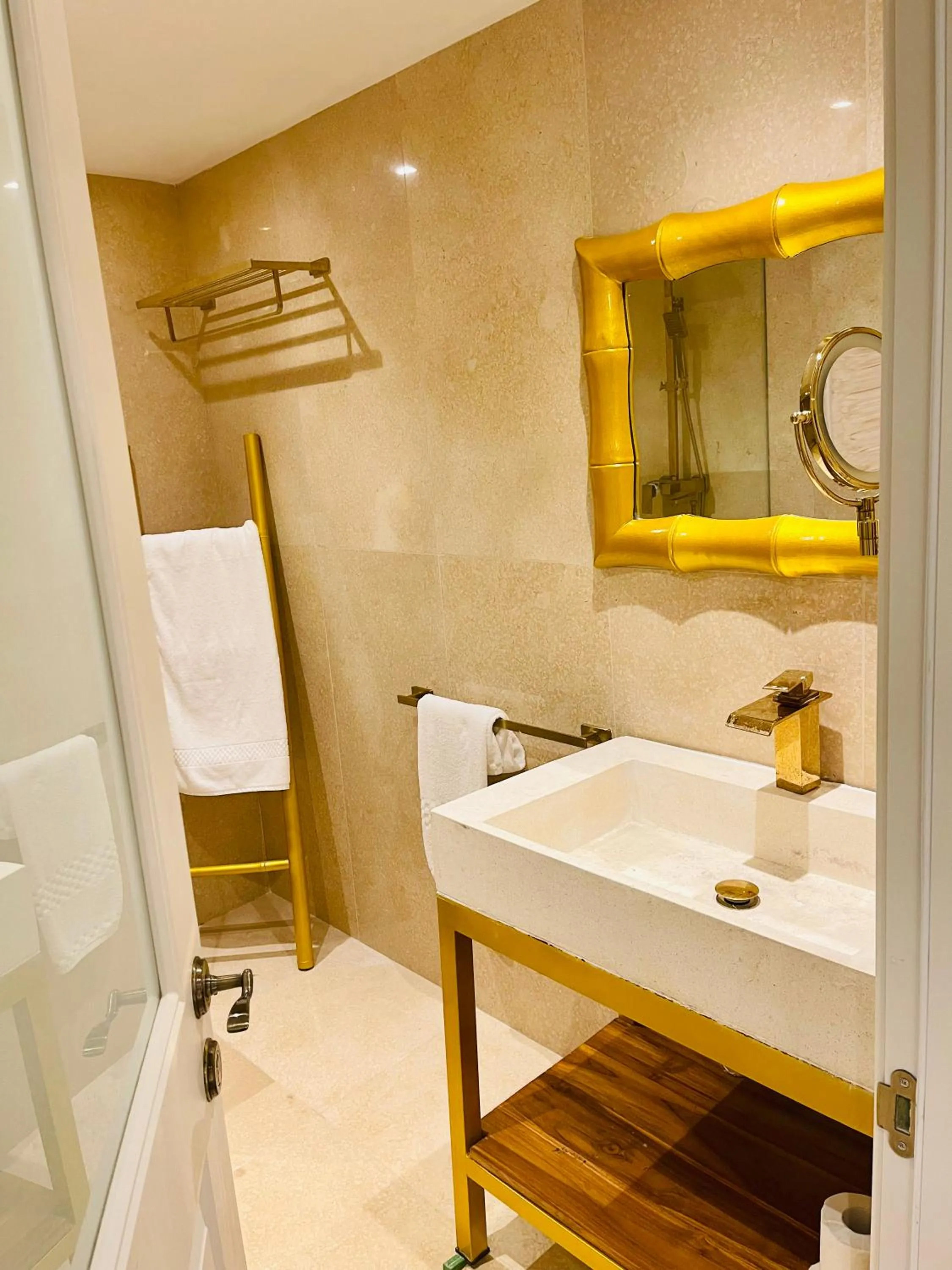 Bathroom in The Red Farm Relais & Spa