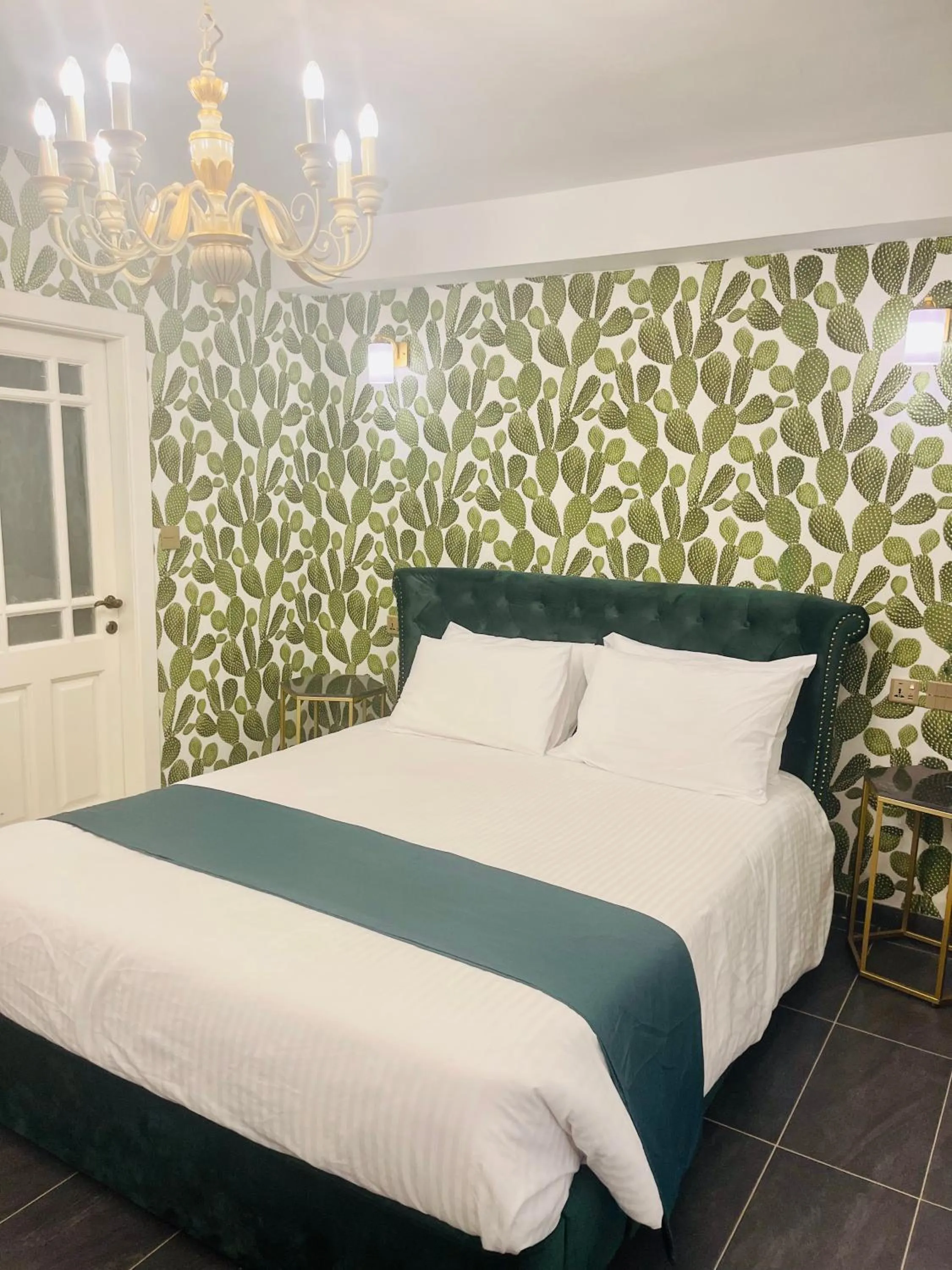 Bed in The Red Farm Relais & Spa