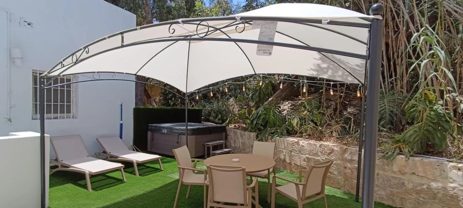 Garden in The Red Farm Relais & Spa