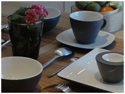 Restaurant/places to eat in Hotel South Charleroi Airport