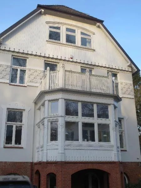 Duesternbrooker-Villa