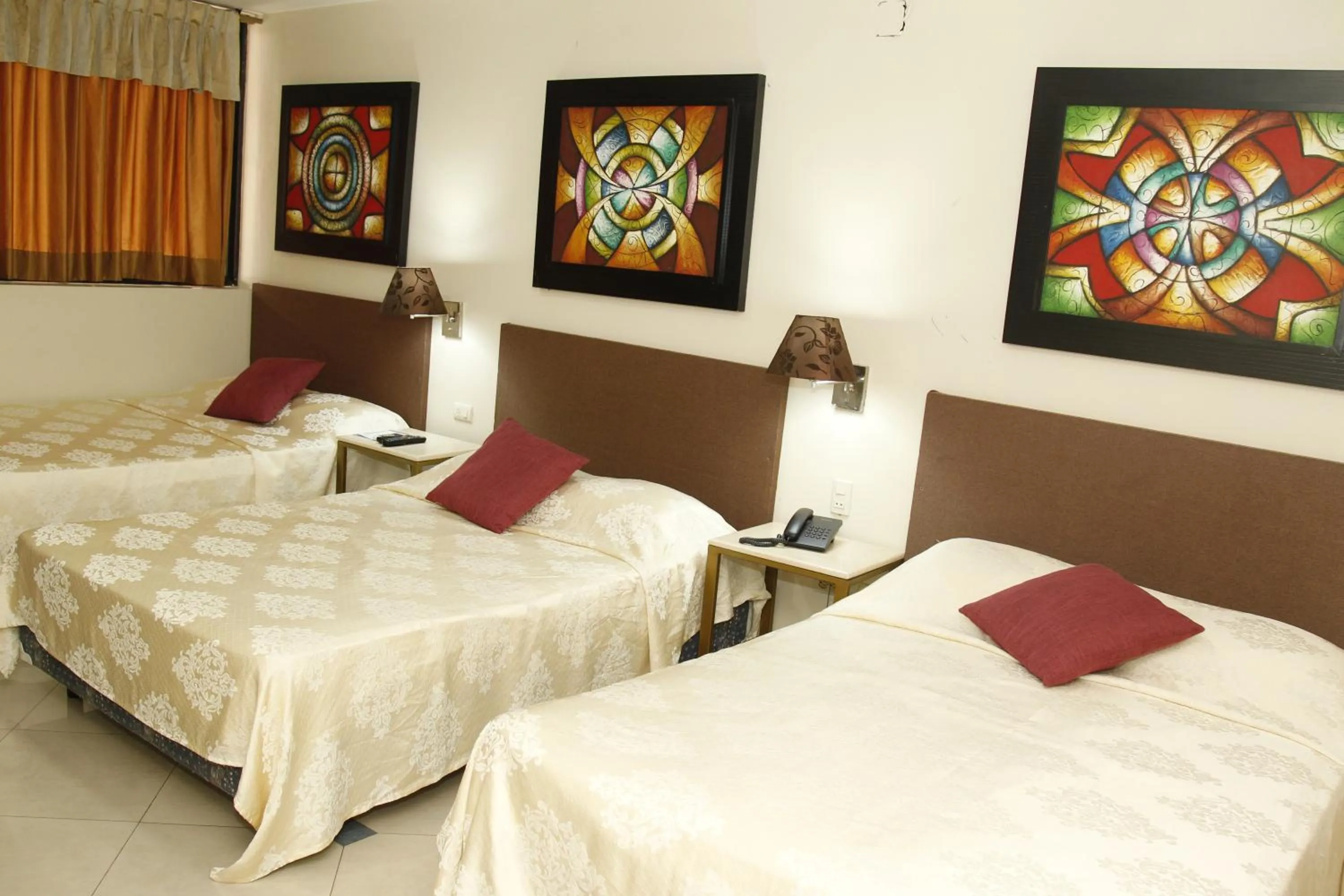 Bed in Hotel Varadero Internacional