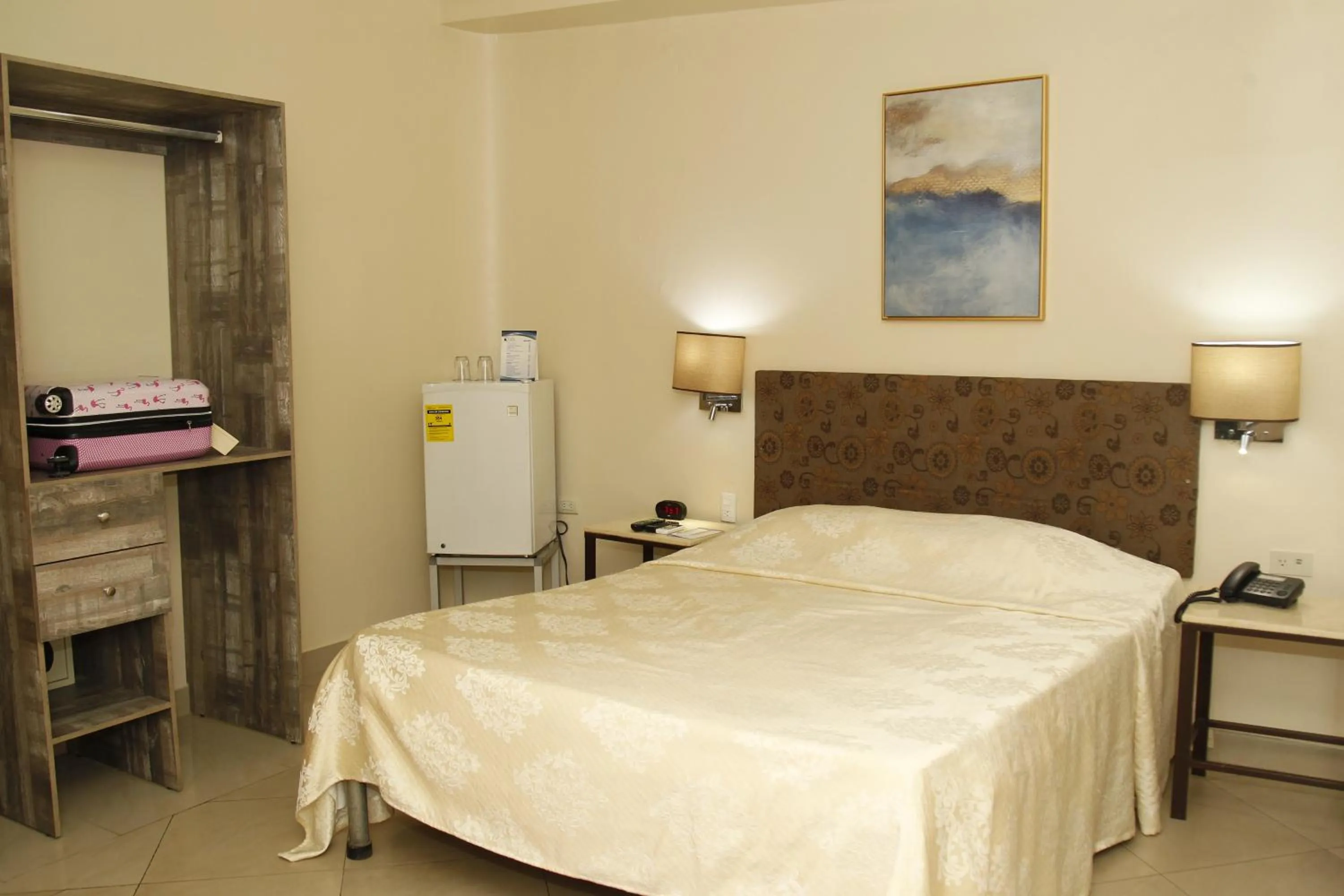 Bed in Hotel Varadero Internacional