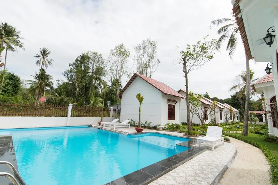 Swimming pool in Wings Bungalow