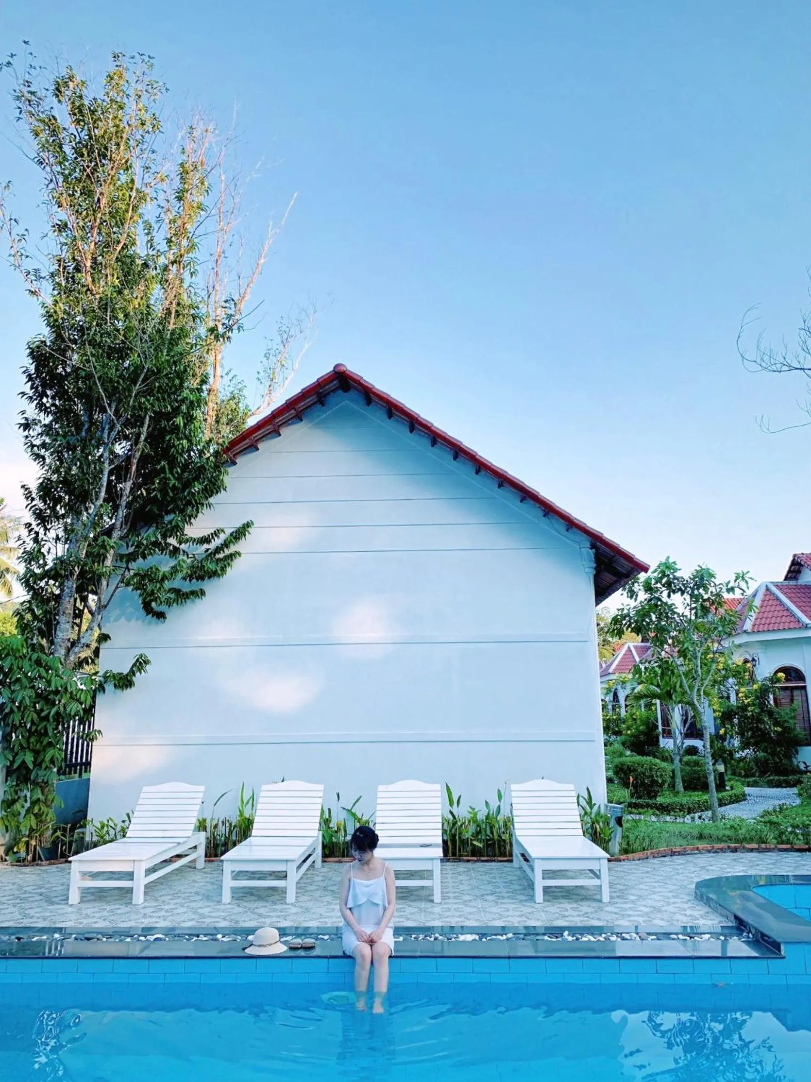 Swimming pool in Wings Bungalow