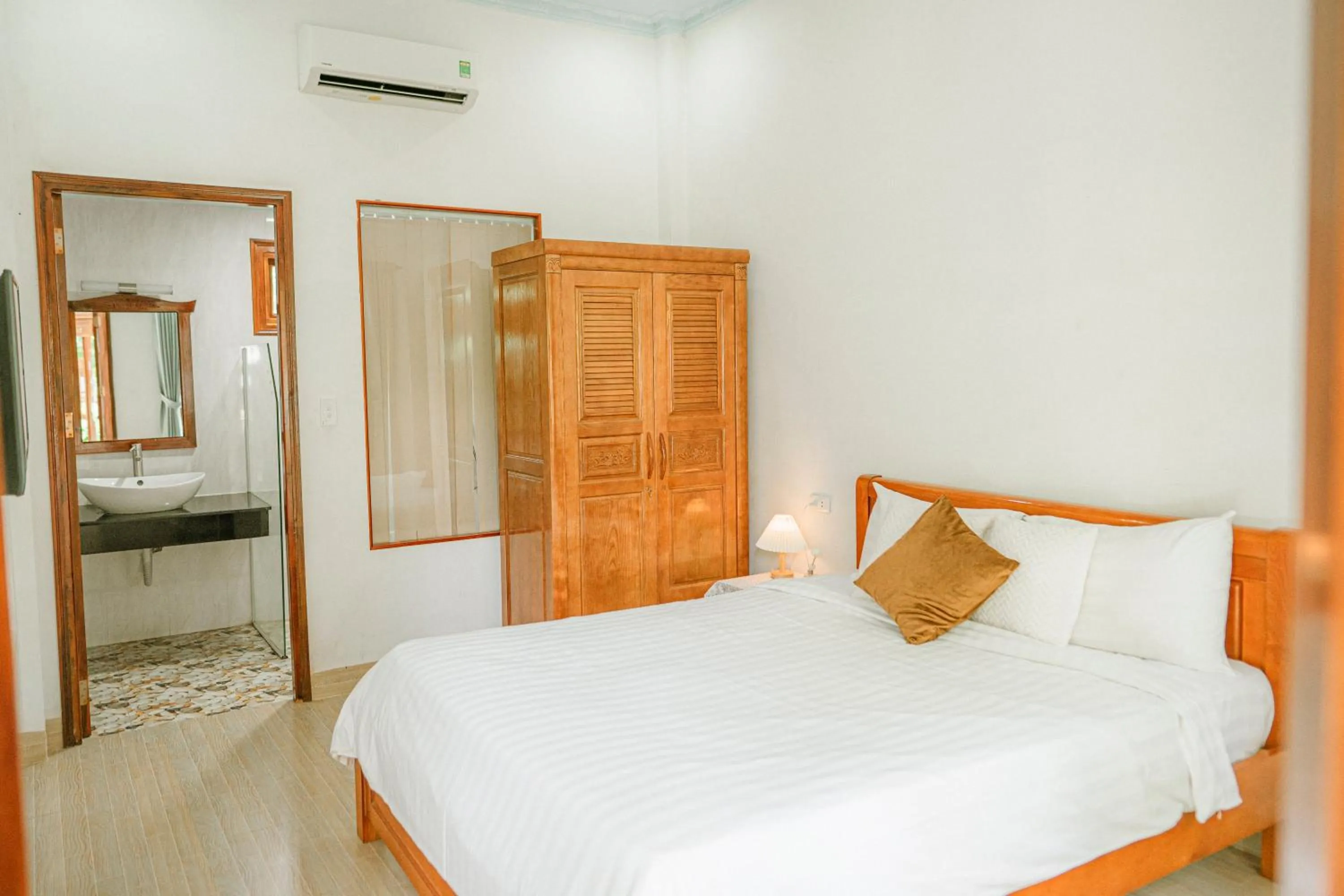 Bed in Wings Bungalow