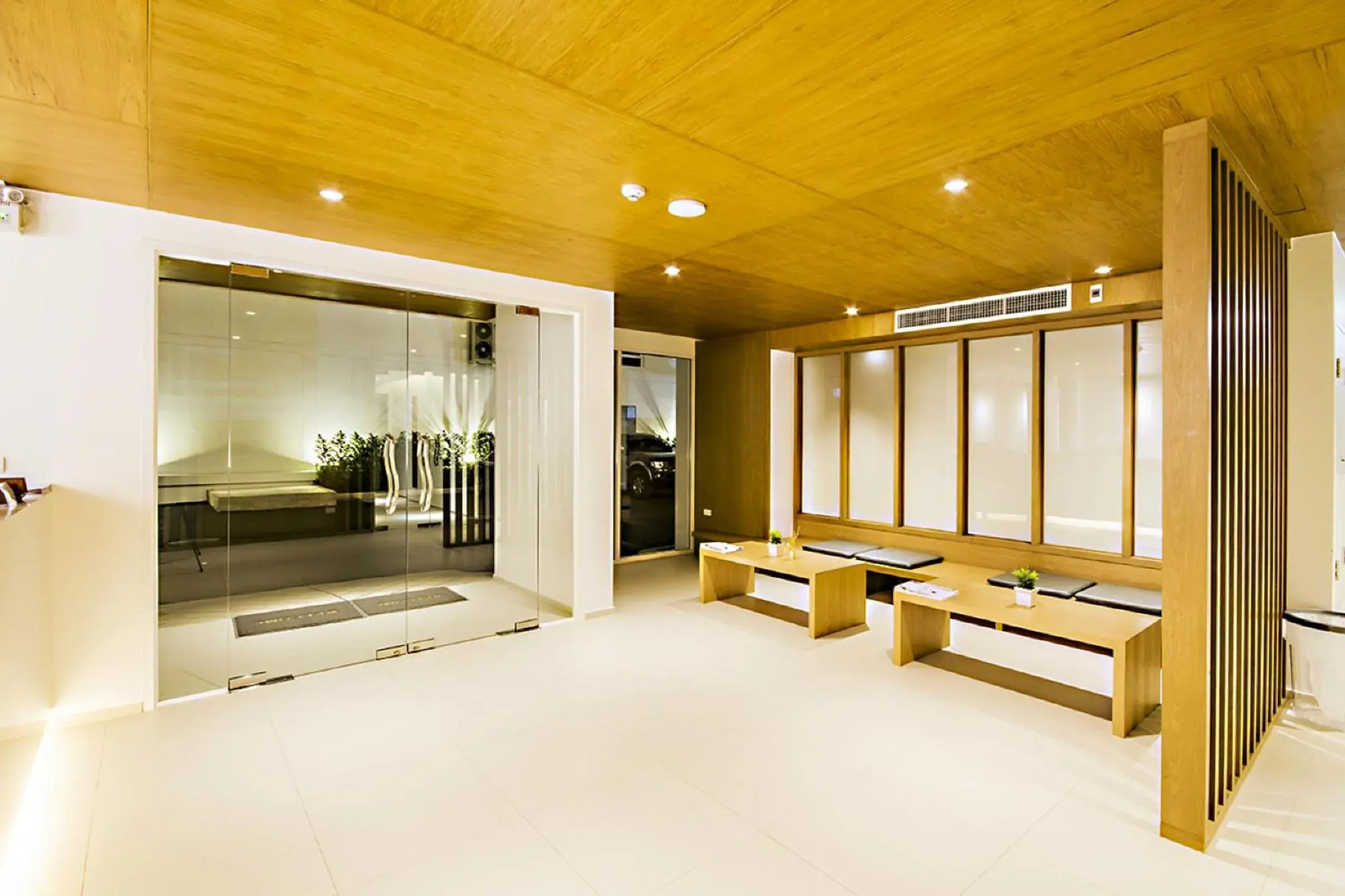 Lobby or reception in Karin hotel & Service apartment - SHA Extra Plus Lobby or reception in Karin hotel & Service apartment - SHA Extra Plus