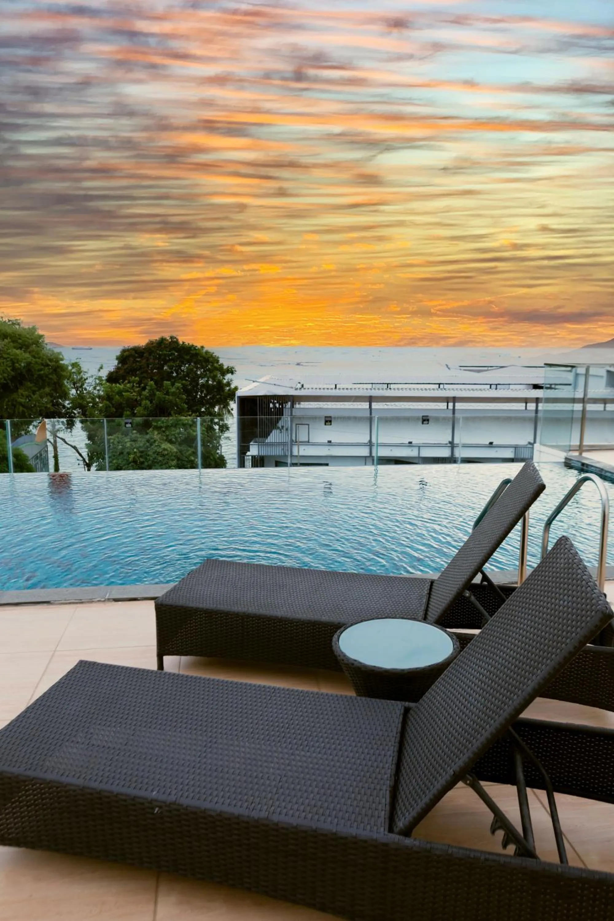 Swimming pool in Karin hotel & Service apartment - SHA Extra Plus