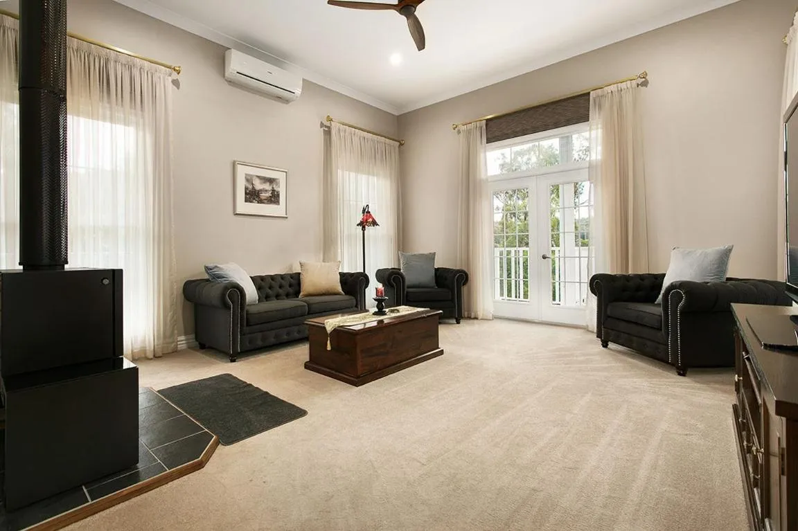 Living room in Kerami Manor & Day Spa