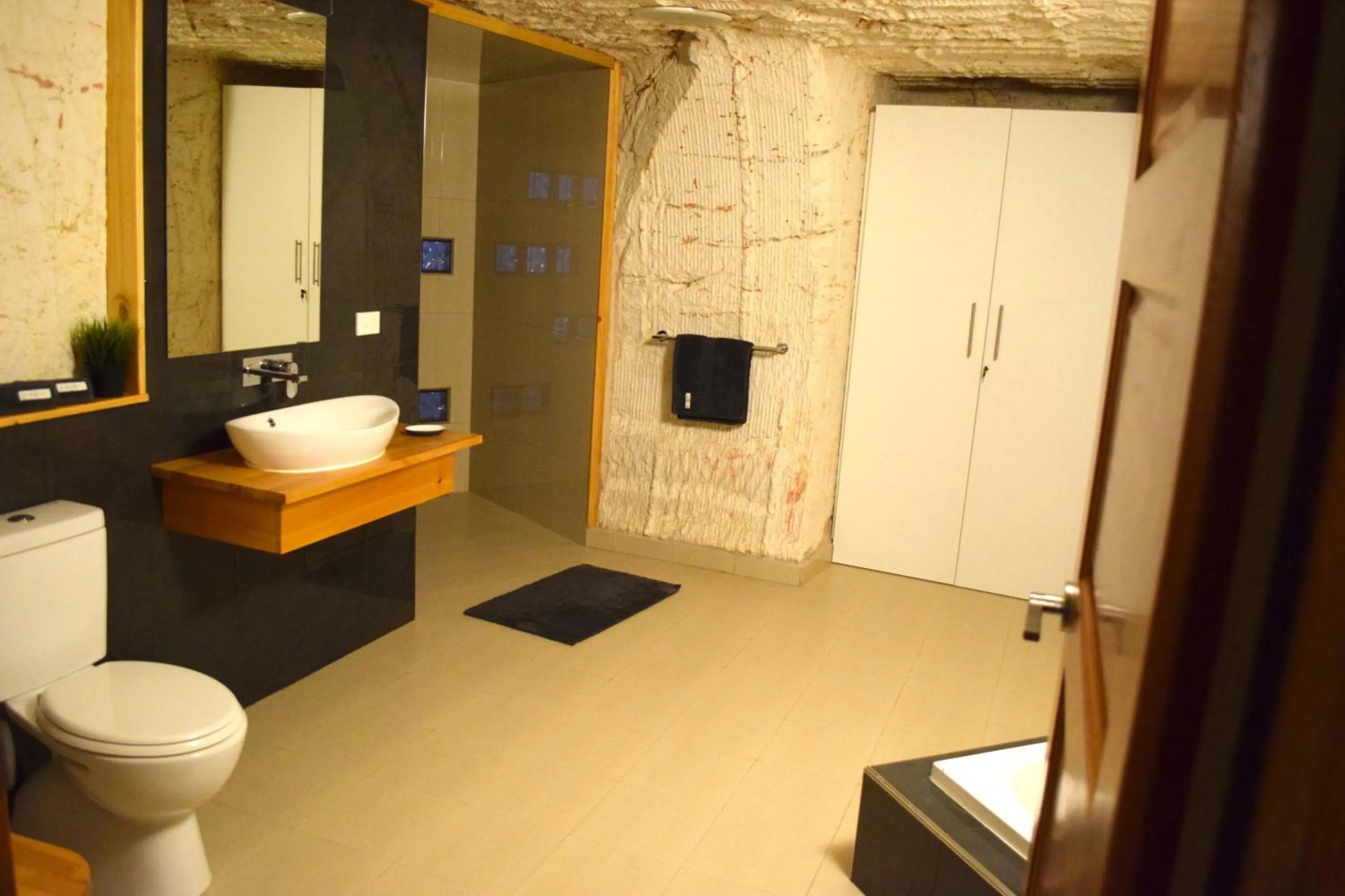 Bathroom in Dug Out B&B