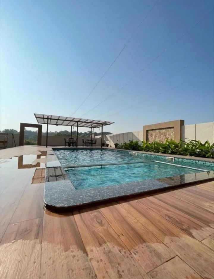 Swimming pool in Lotus The Lake View Resort