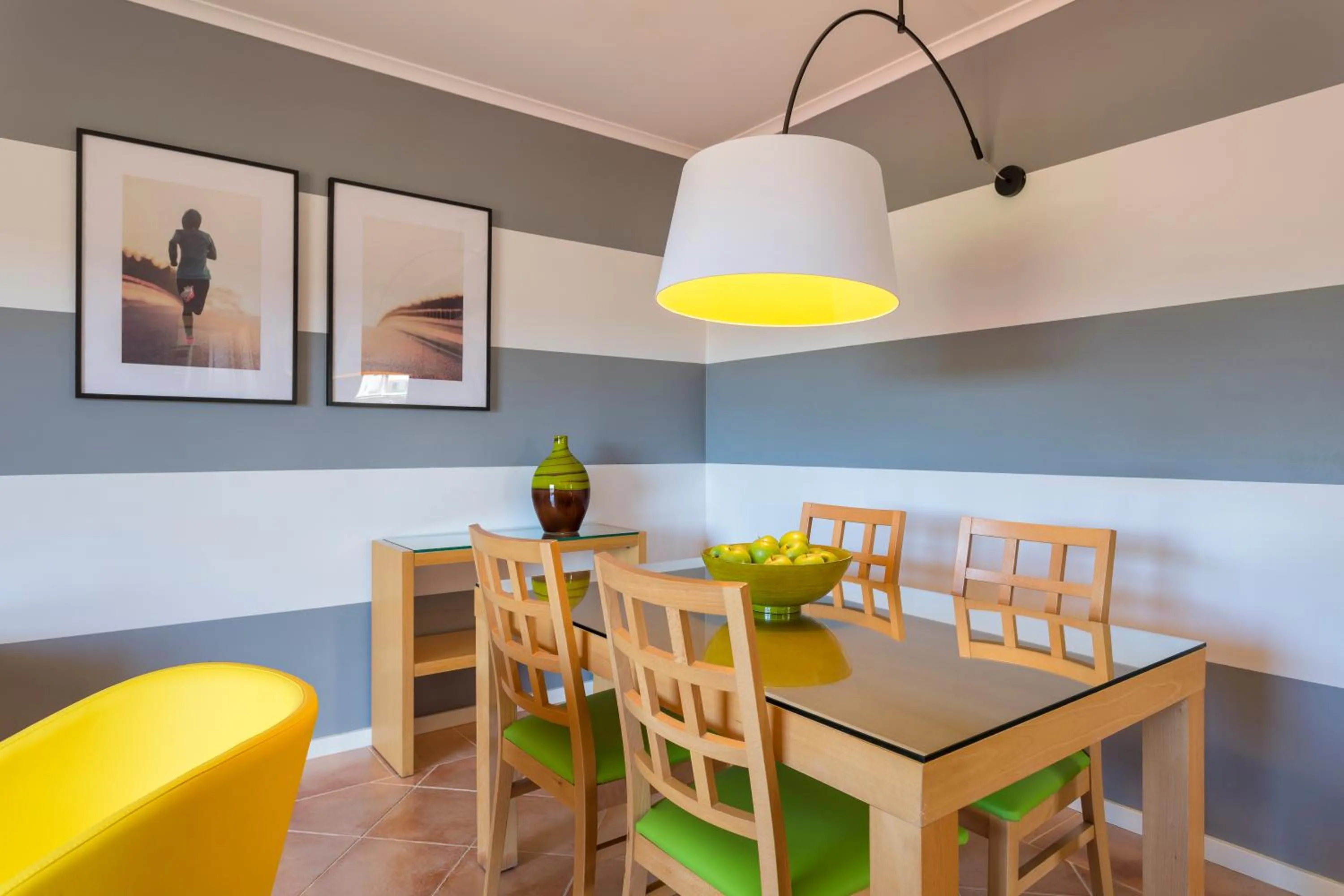 Dining area in AP Victoria Sports & Beach