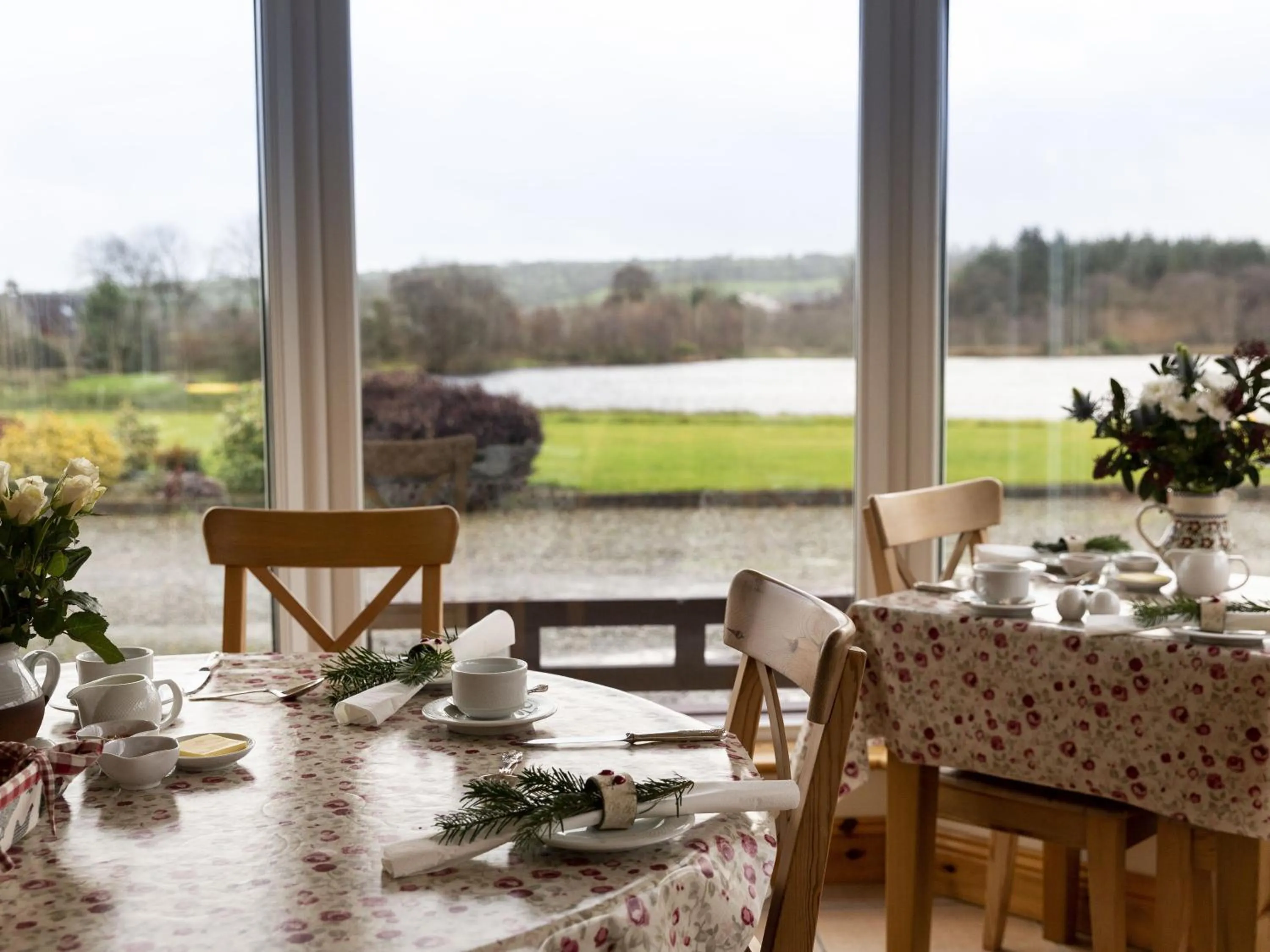 Dining area in Lake House