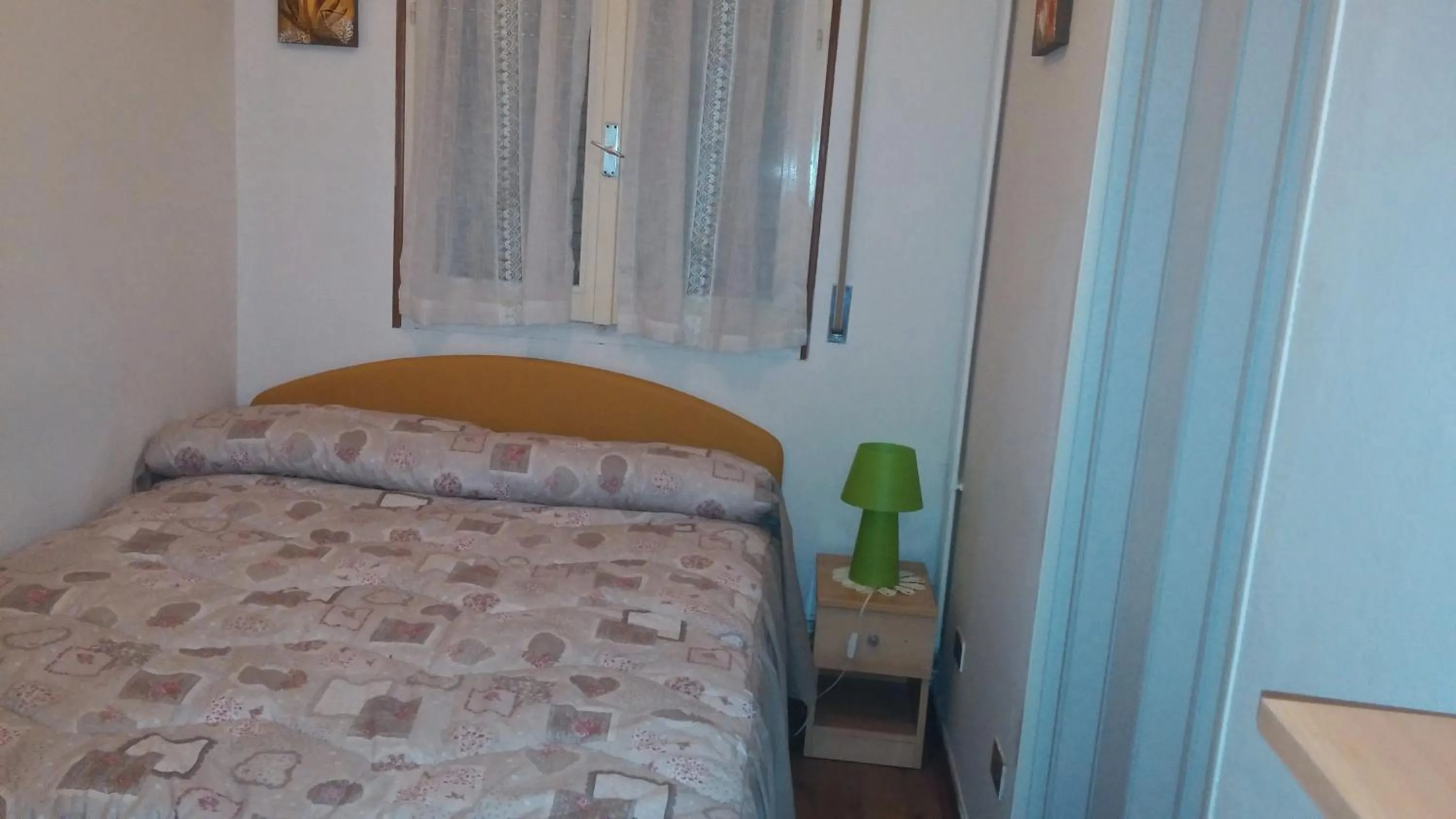 Bathroom, Bed in Le due magnolie