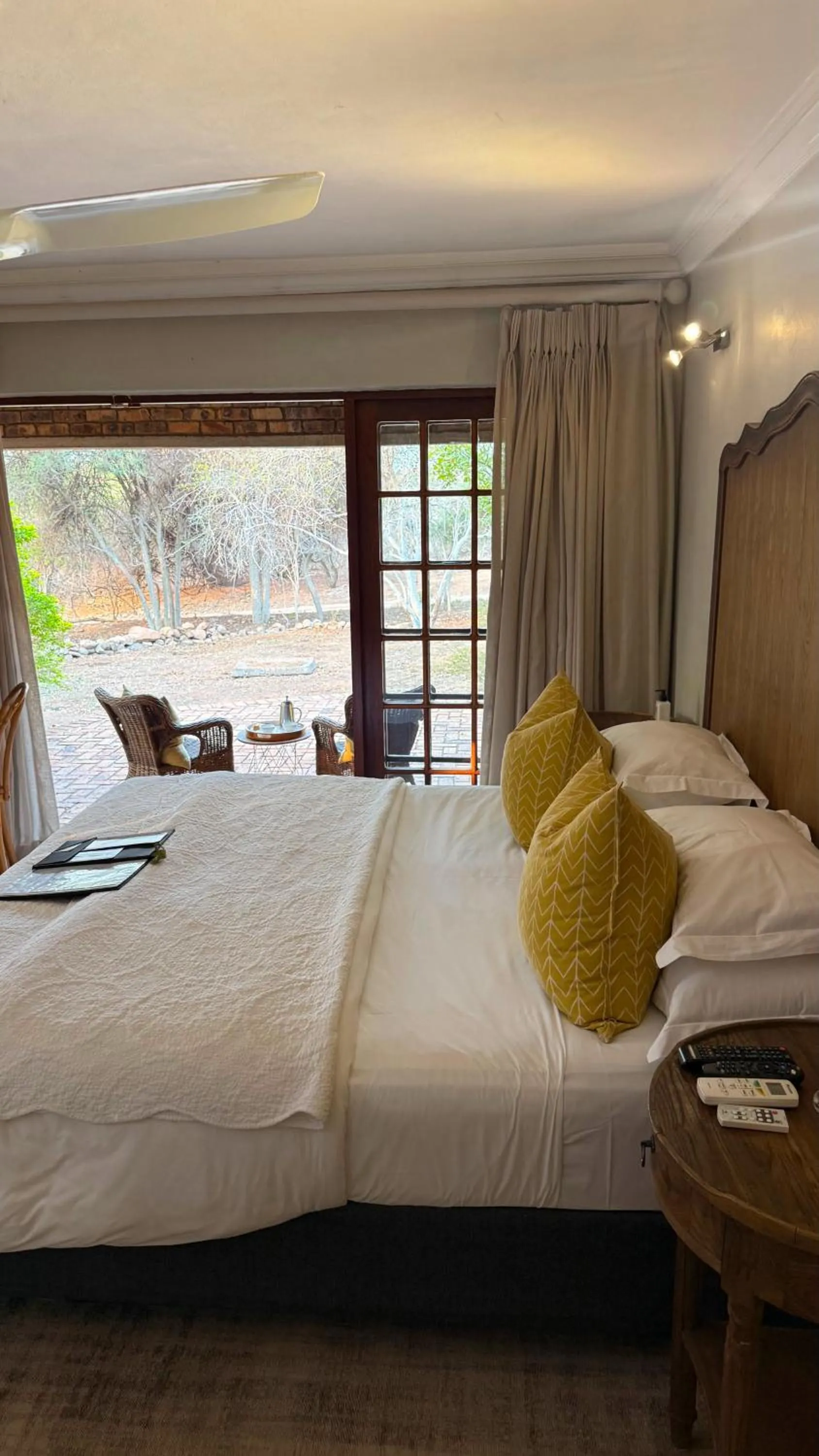Bed in Kruger Riverside Lodge - No Load-shedding