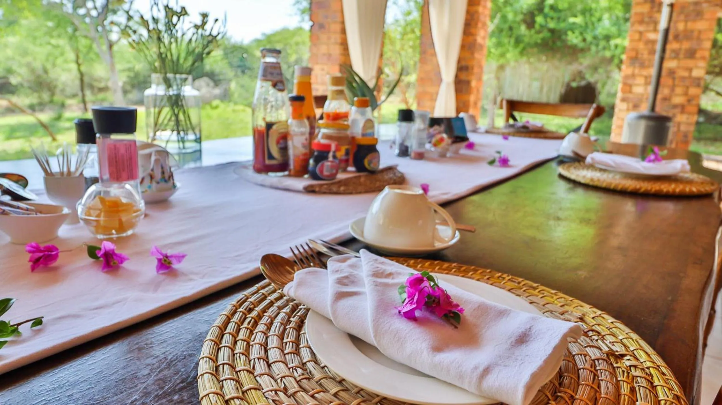 Breakfast in Kruger Riverside Lodge - No Load-shedding