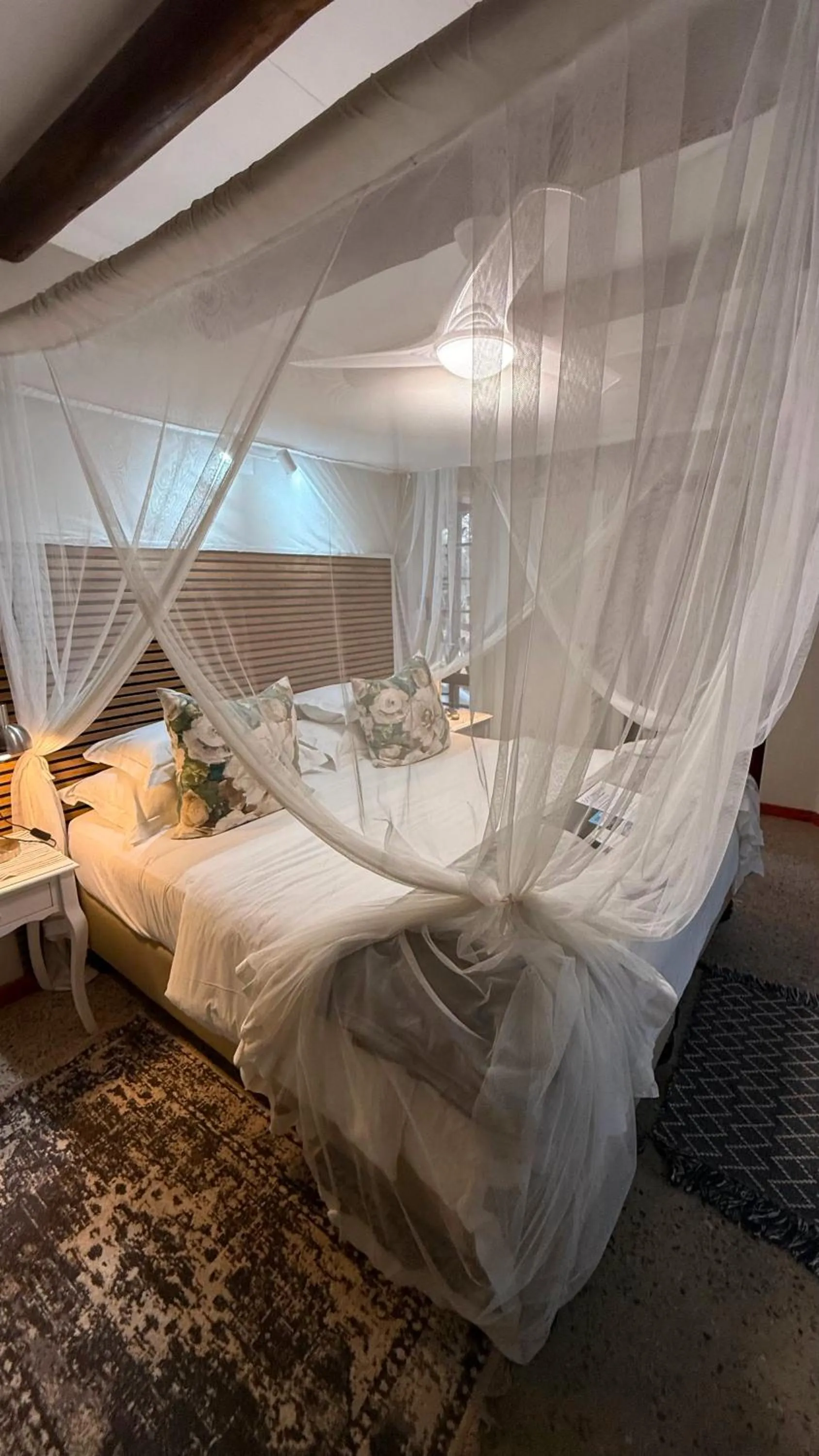 Bed in Kruger Riverside Lodge - No Load-shedding