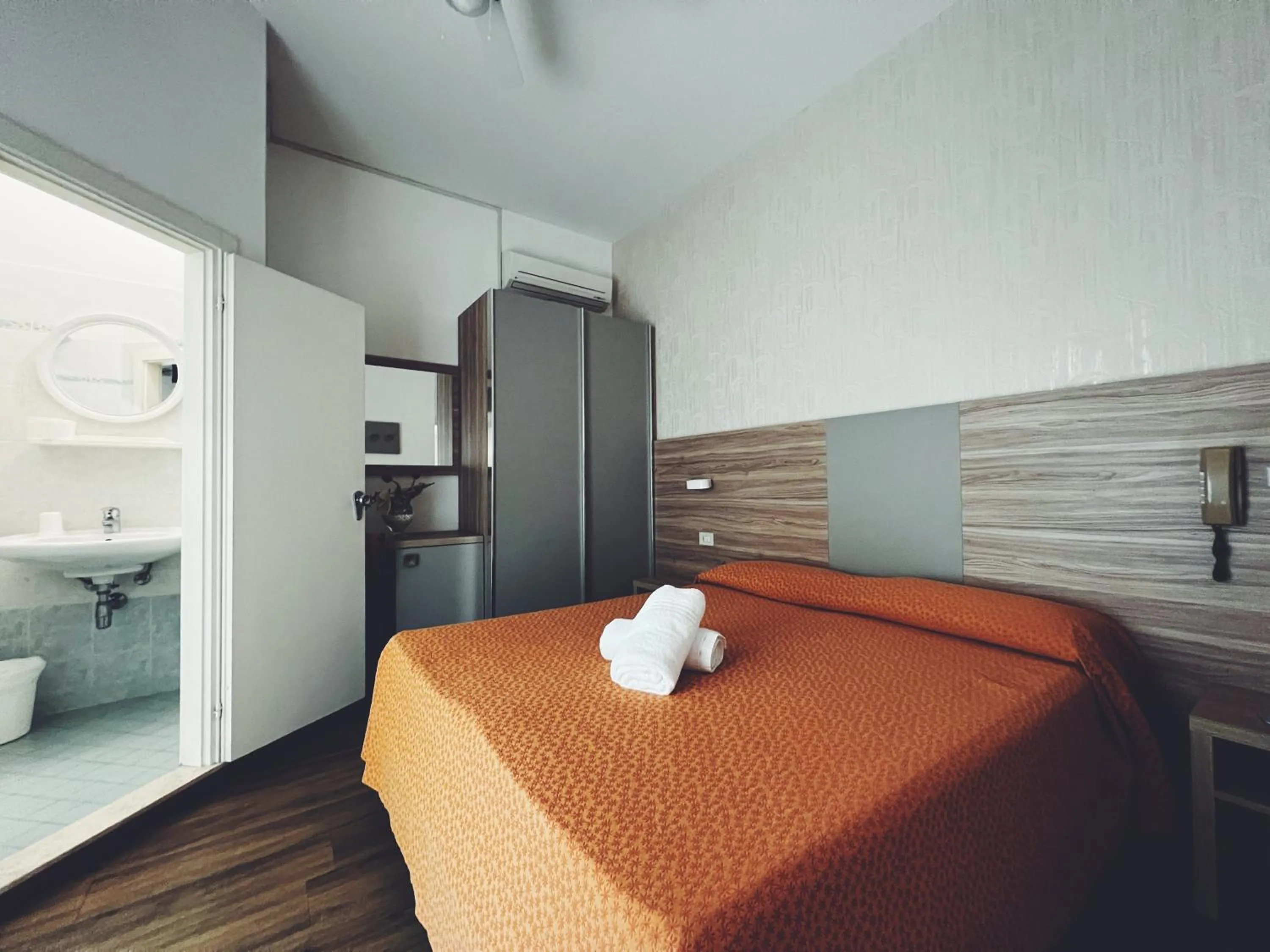 Bedroom, Bed in Hotel Ramona